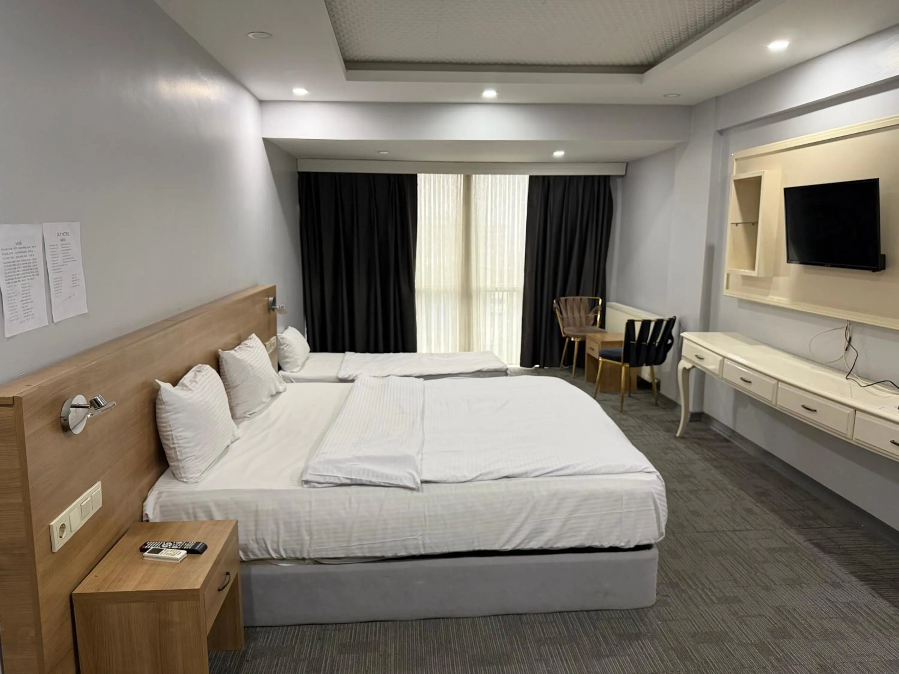 Bed in lily airport otel