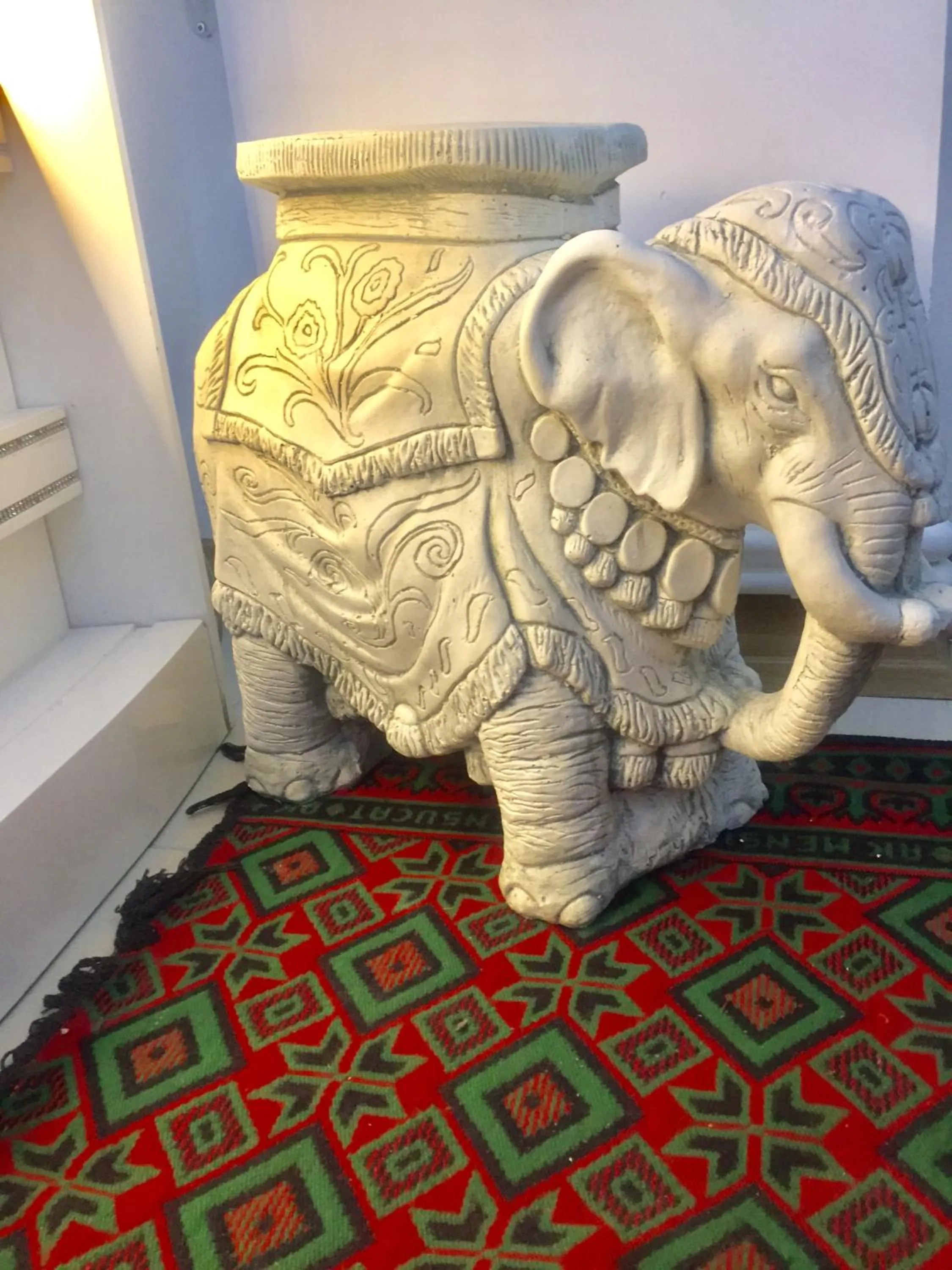 Decorative detail in lily airport otel