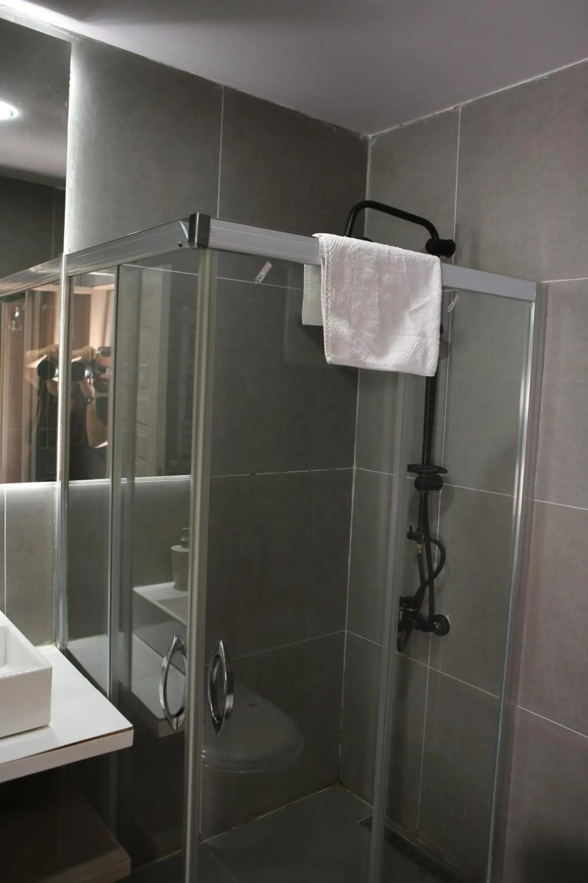 Deluxe Suite in lily airport otel Deluxe Suite in lily airport otel