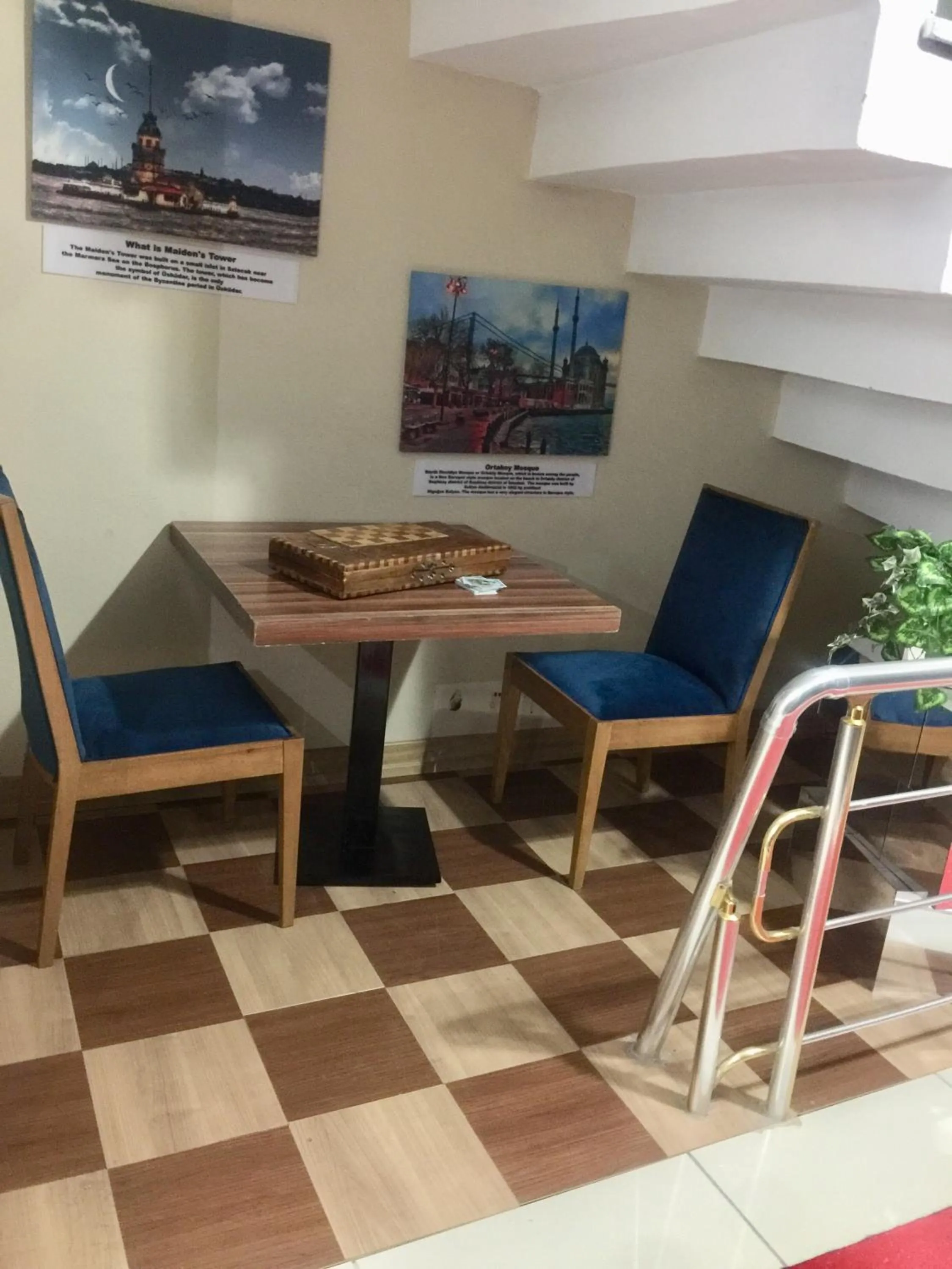 Seating area in lily airport otel