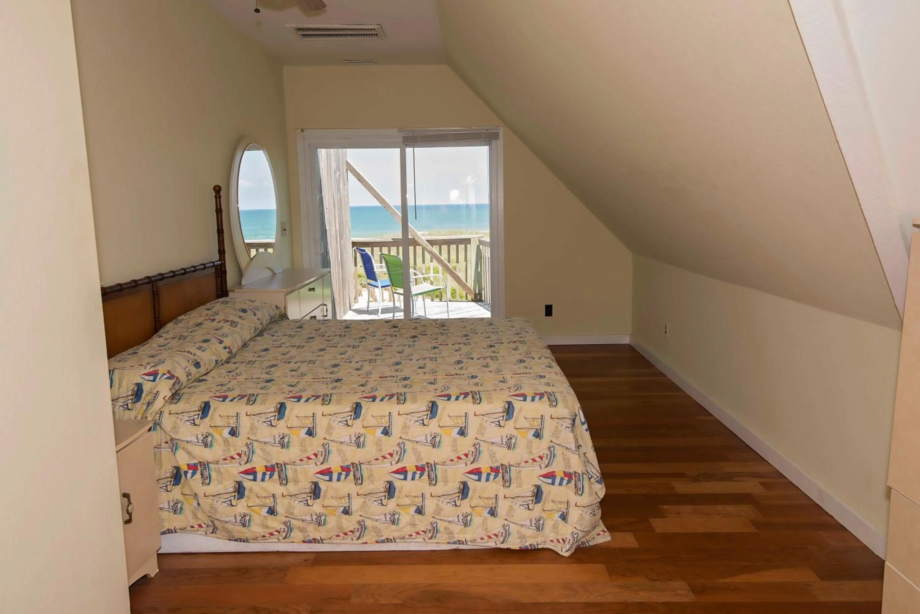 Bed in Avon Cottages