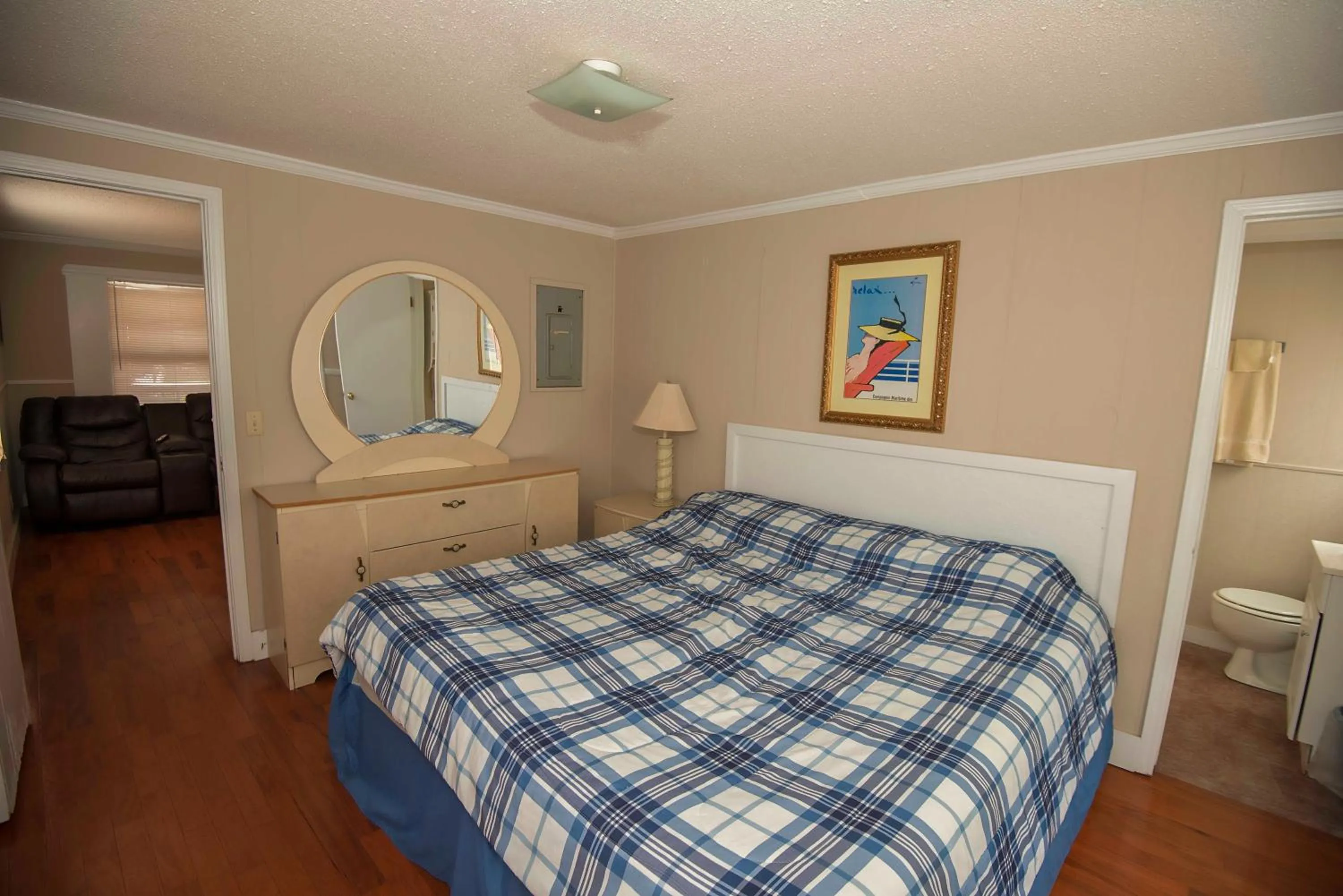 Bed in Avon Cottages