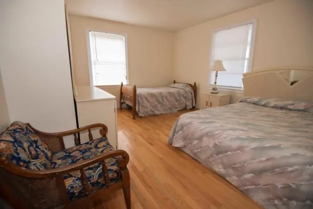 Bed in Avon Cottages