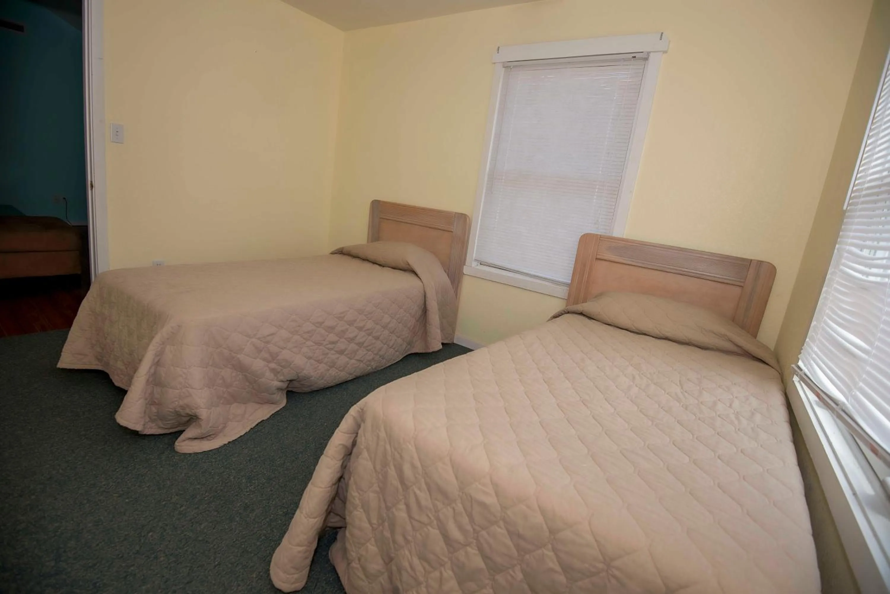 Bed in Avon Cottages