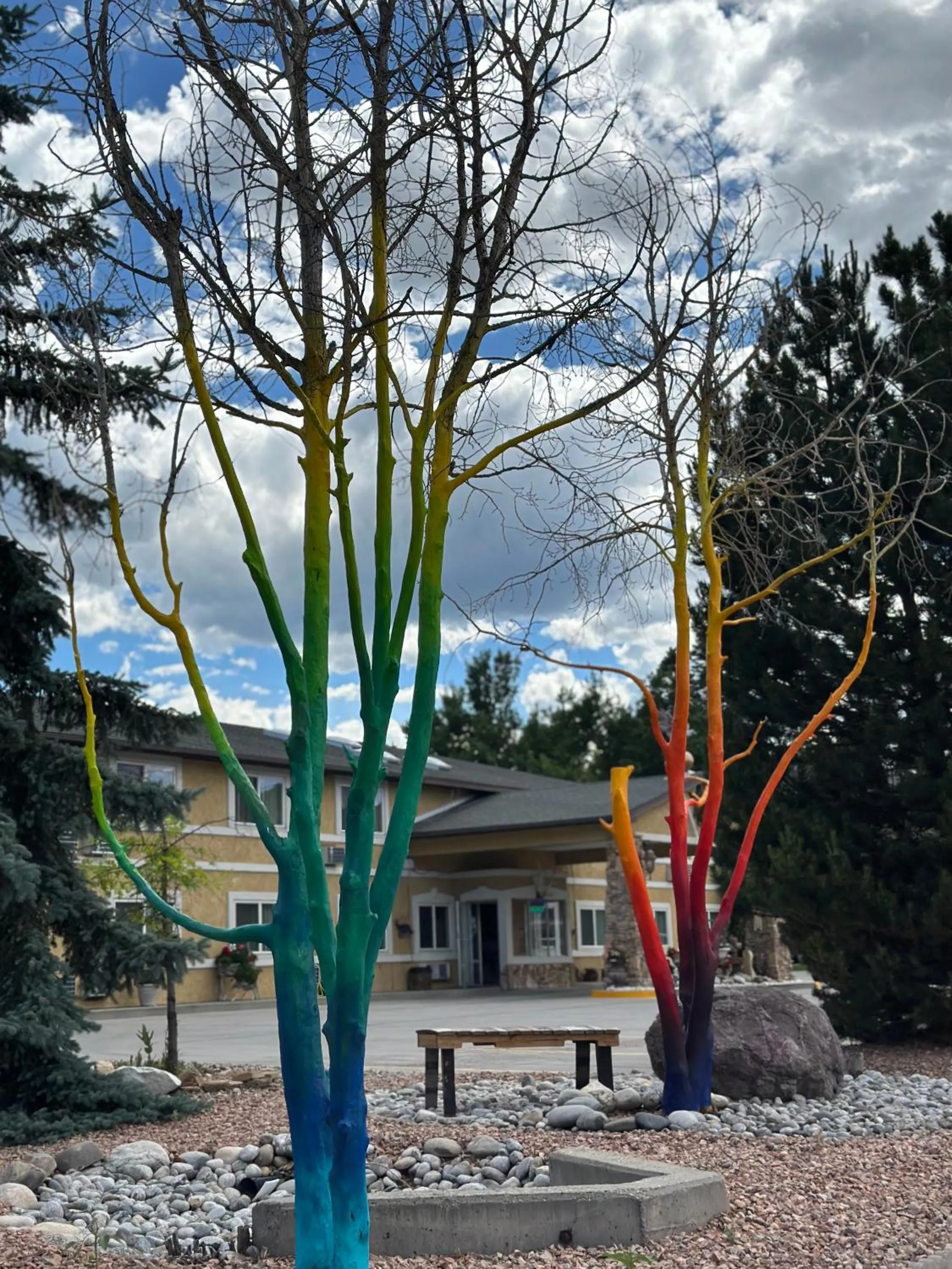 Property building in Browns Canyon Inn