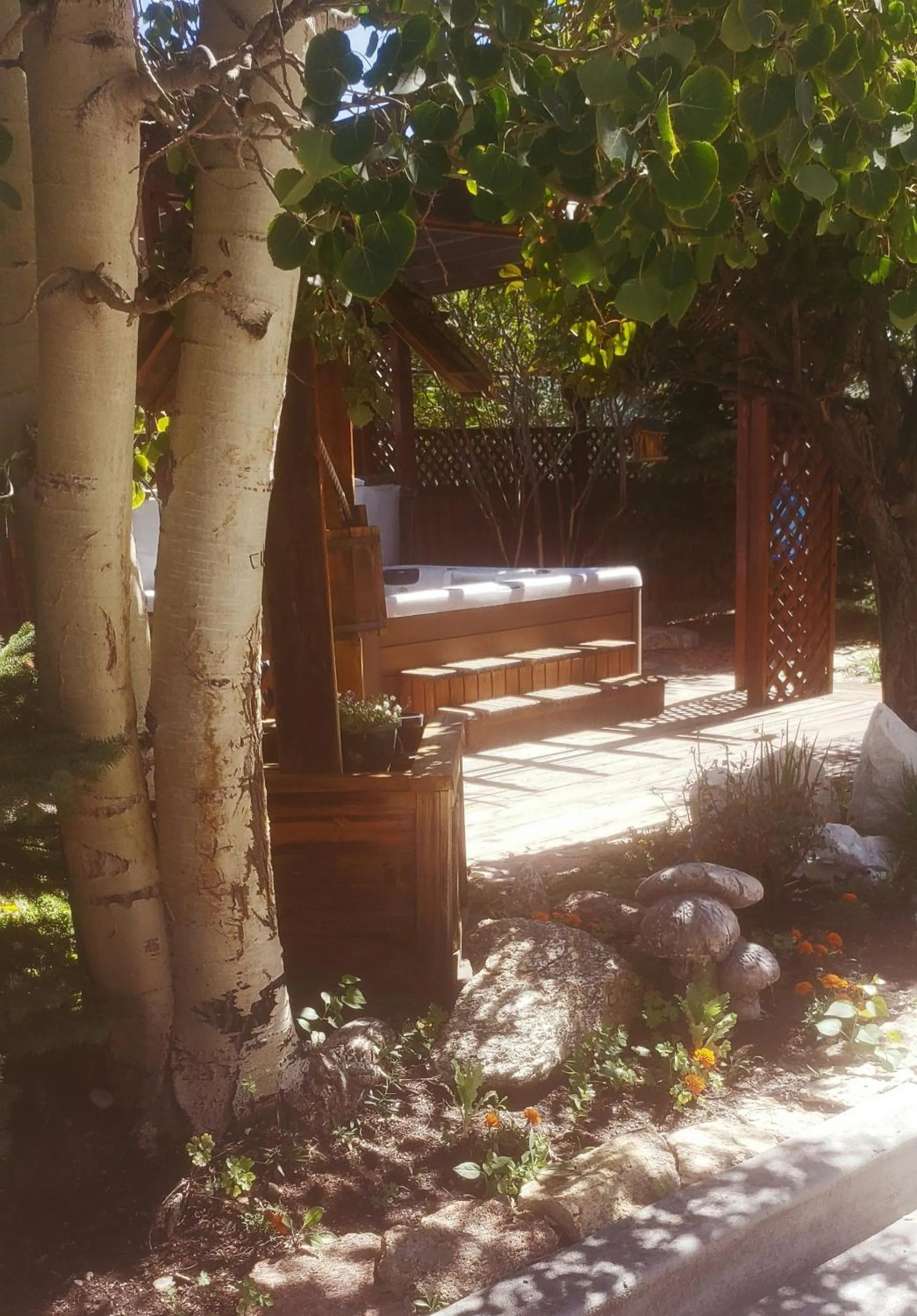 Garden in Browns Canyon Inn