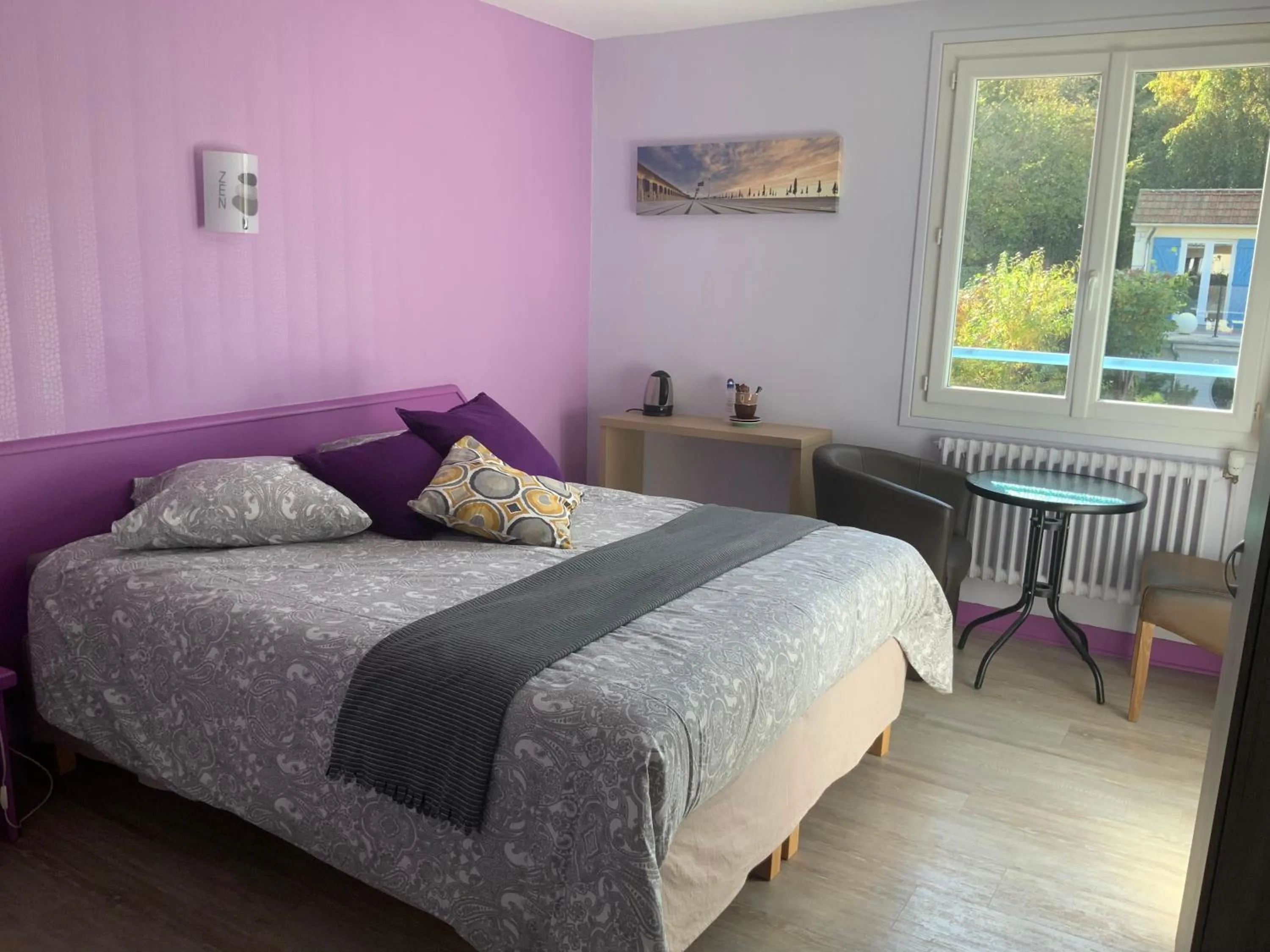 Bed in Hotel la piscine