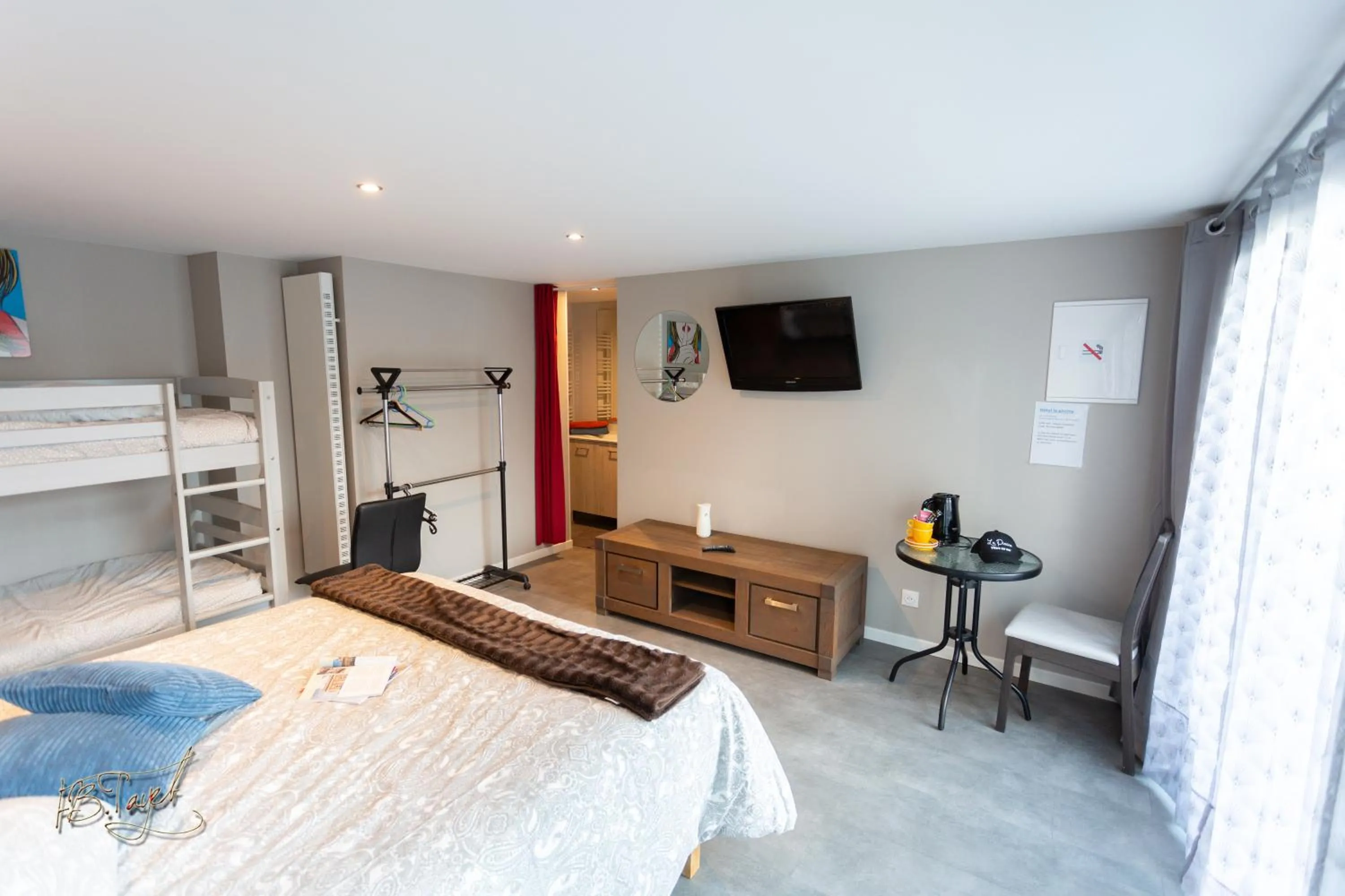 Bed in Hotel la piscine