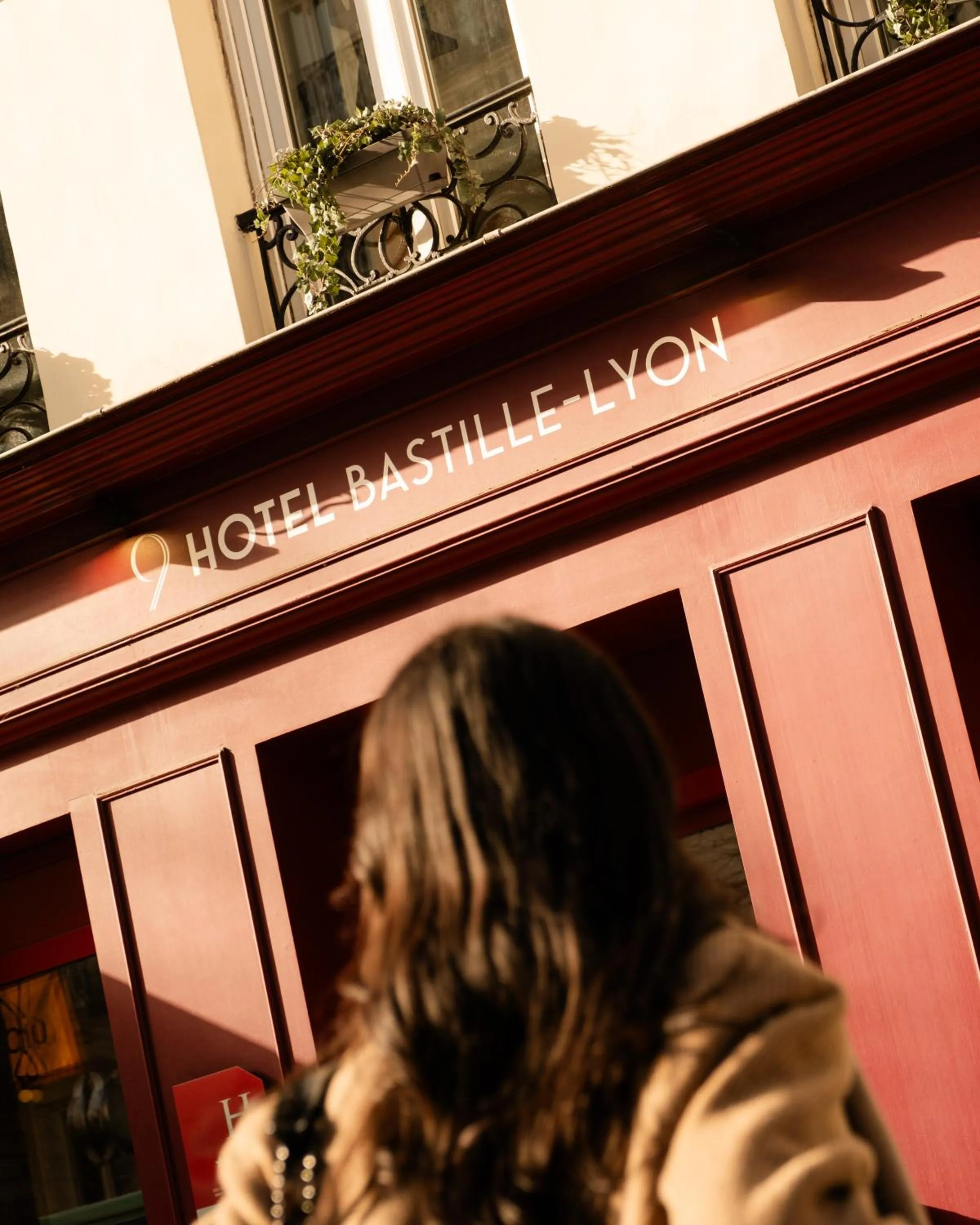 Facade/entrance in 9Hotel Bastille-Lyon