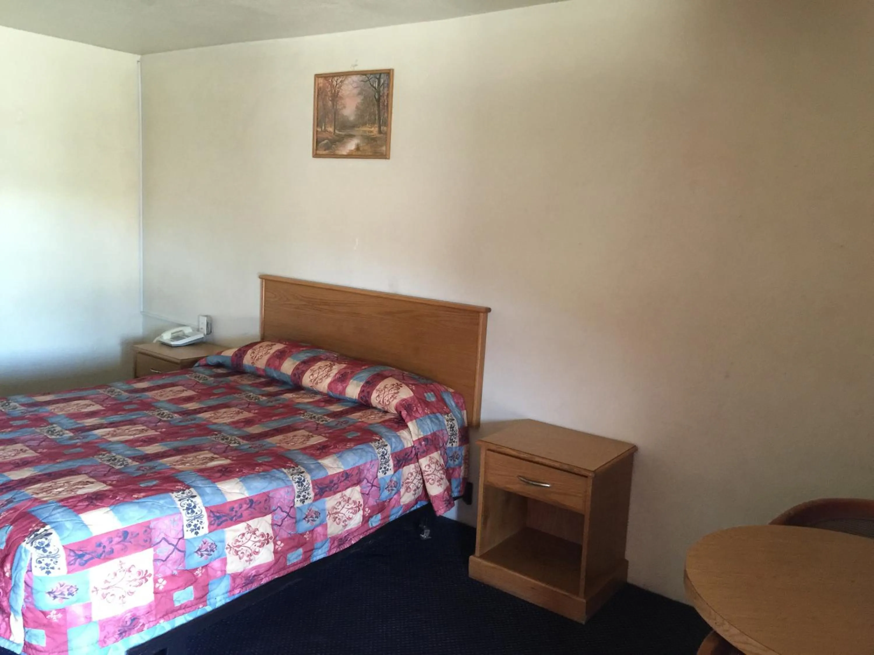 Bed in Hacienda Motel