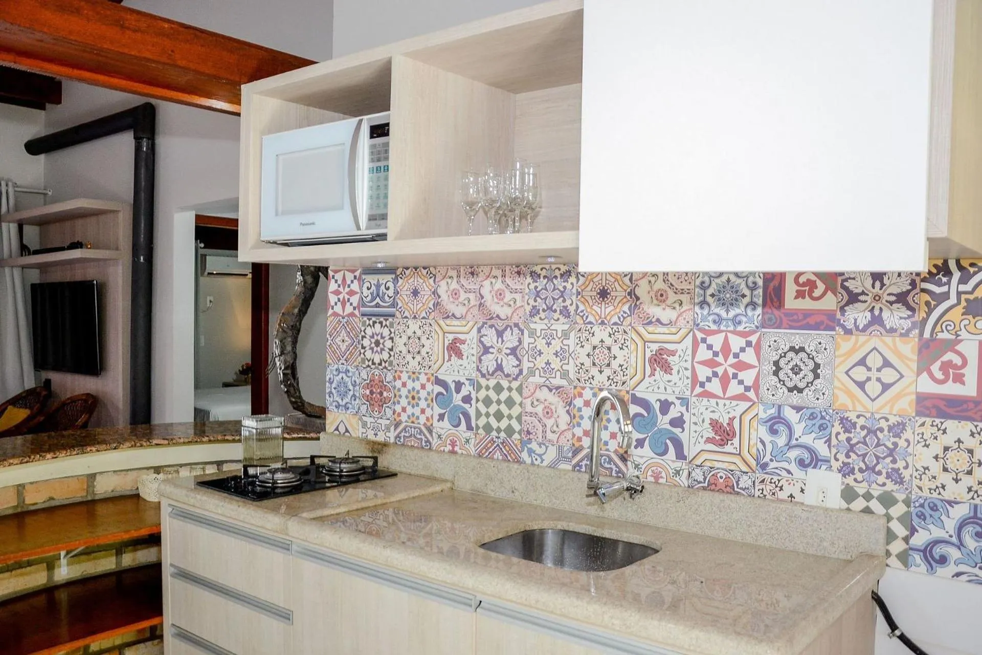 Kitchen or kitchenette in Saint Germain - Lagoa da Conceição