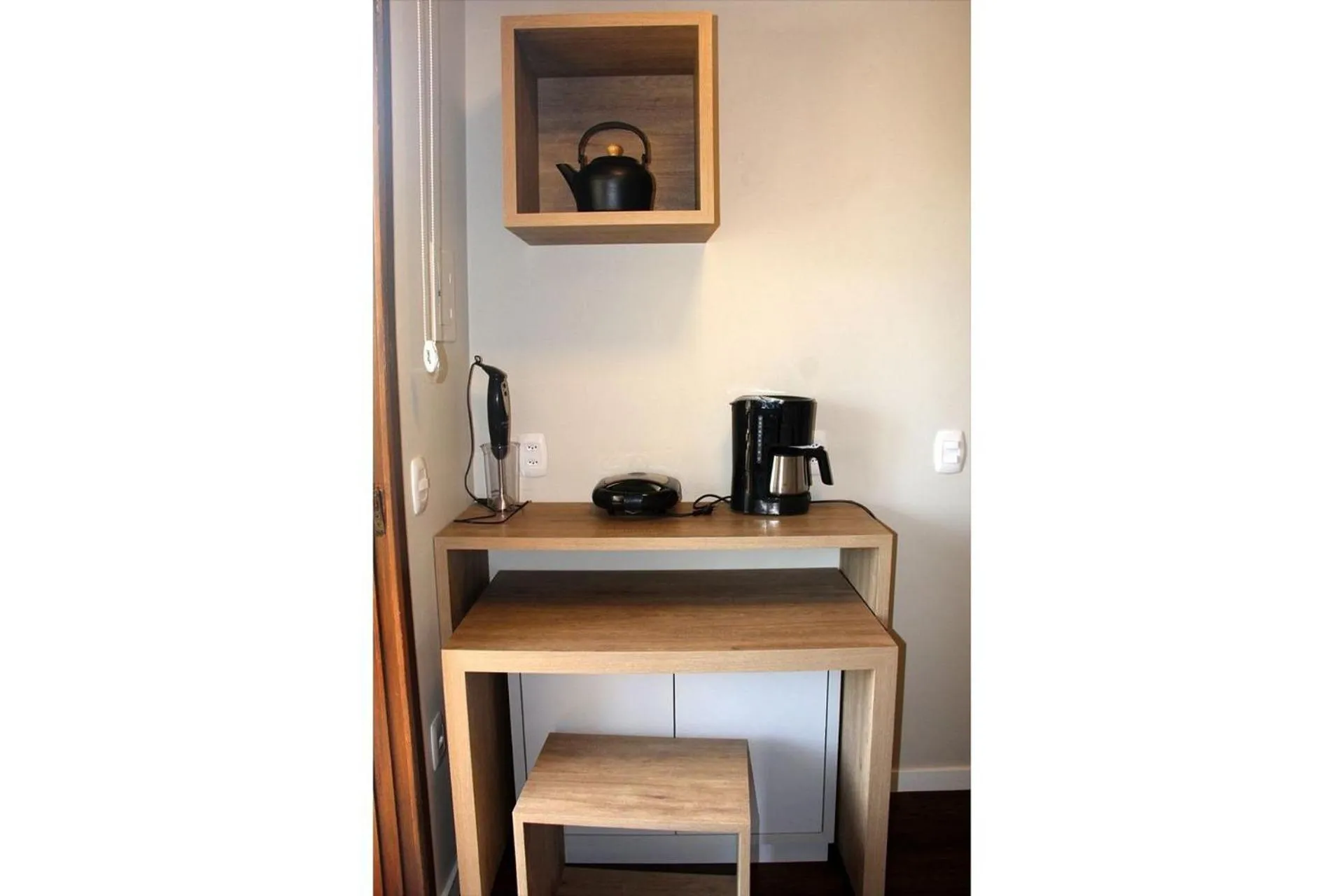 Kitchen or kitchenette in Saint Germain - Lagoa da Conceição