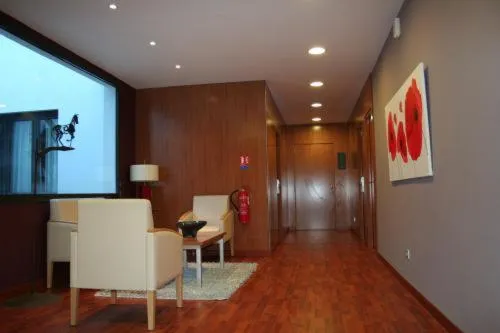 Lounge or bar in Alti Hôtel