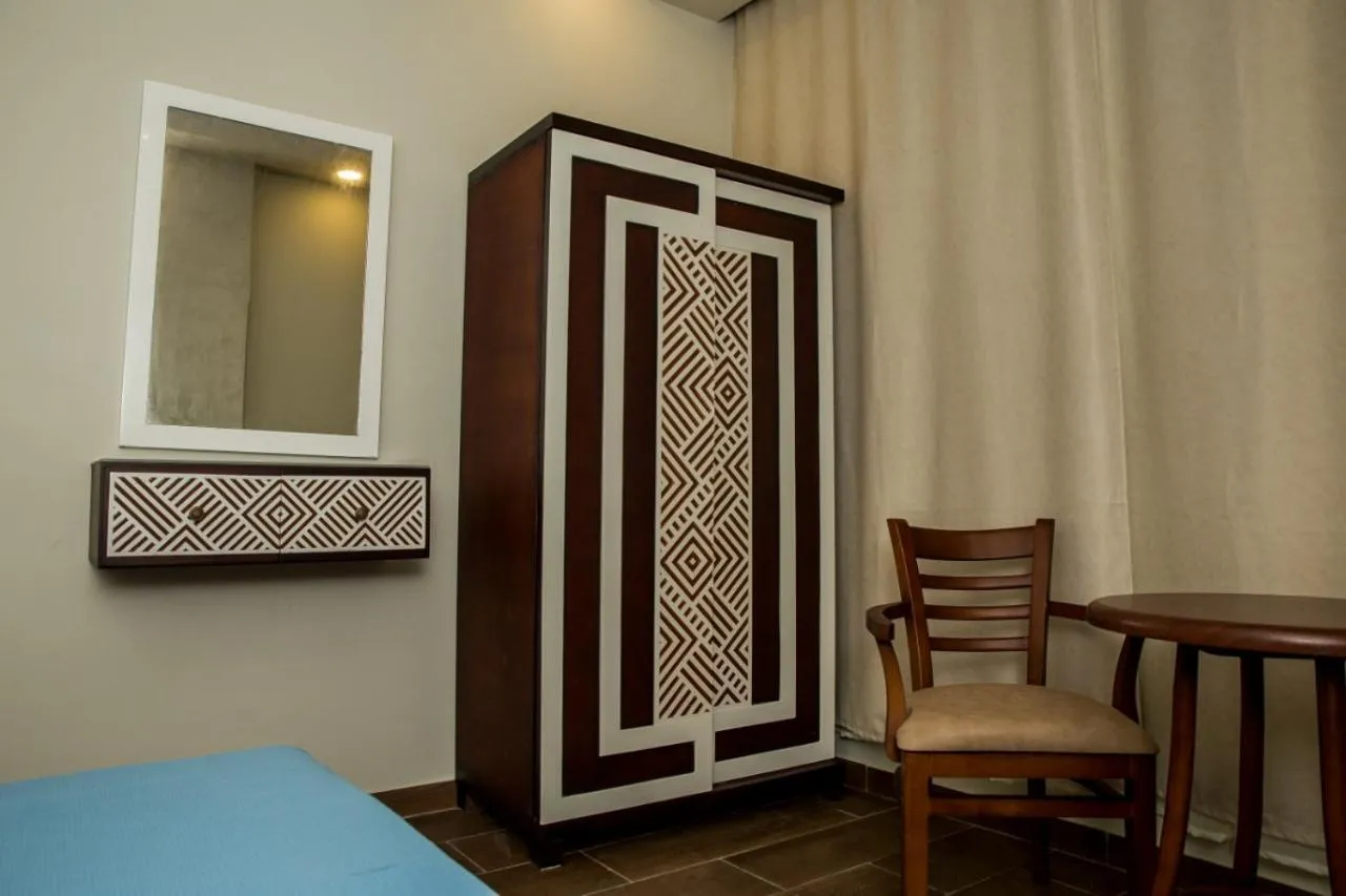 Bed in El Mena Beach