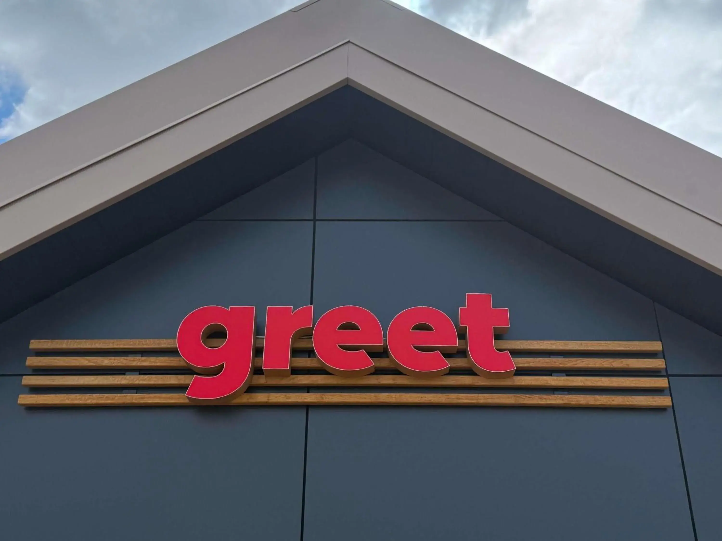 Property building in Greet Hôtel Dijon Sud Longvic Property building in Greet Hôtel Dijon Sud Longvic