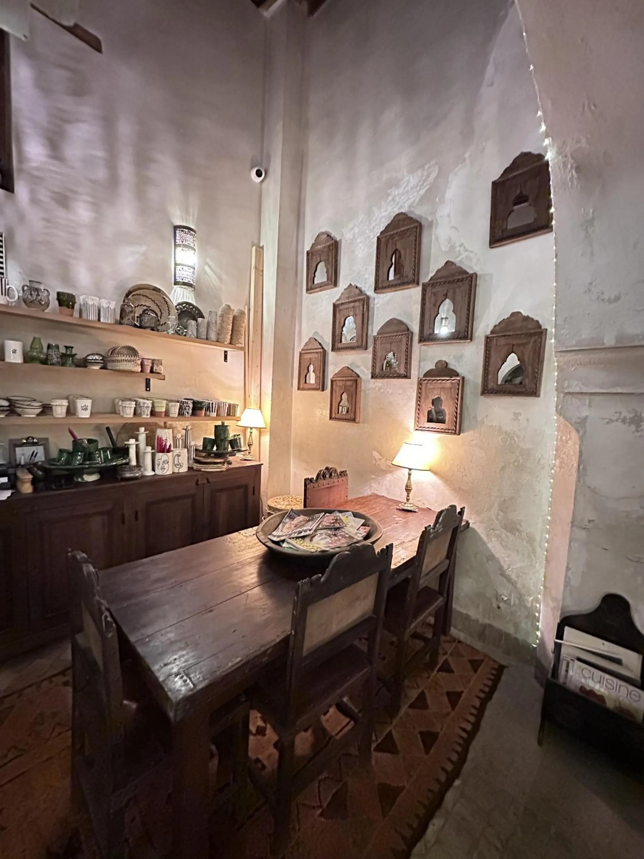 Dining area in Dar Rafti