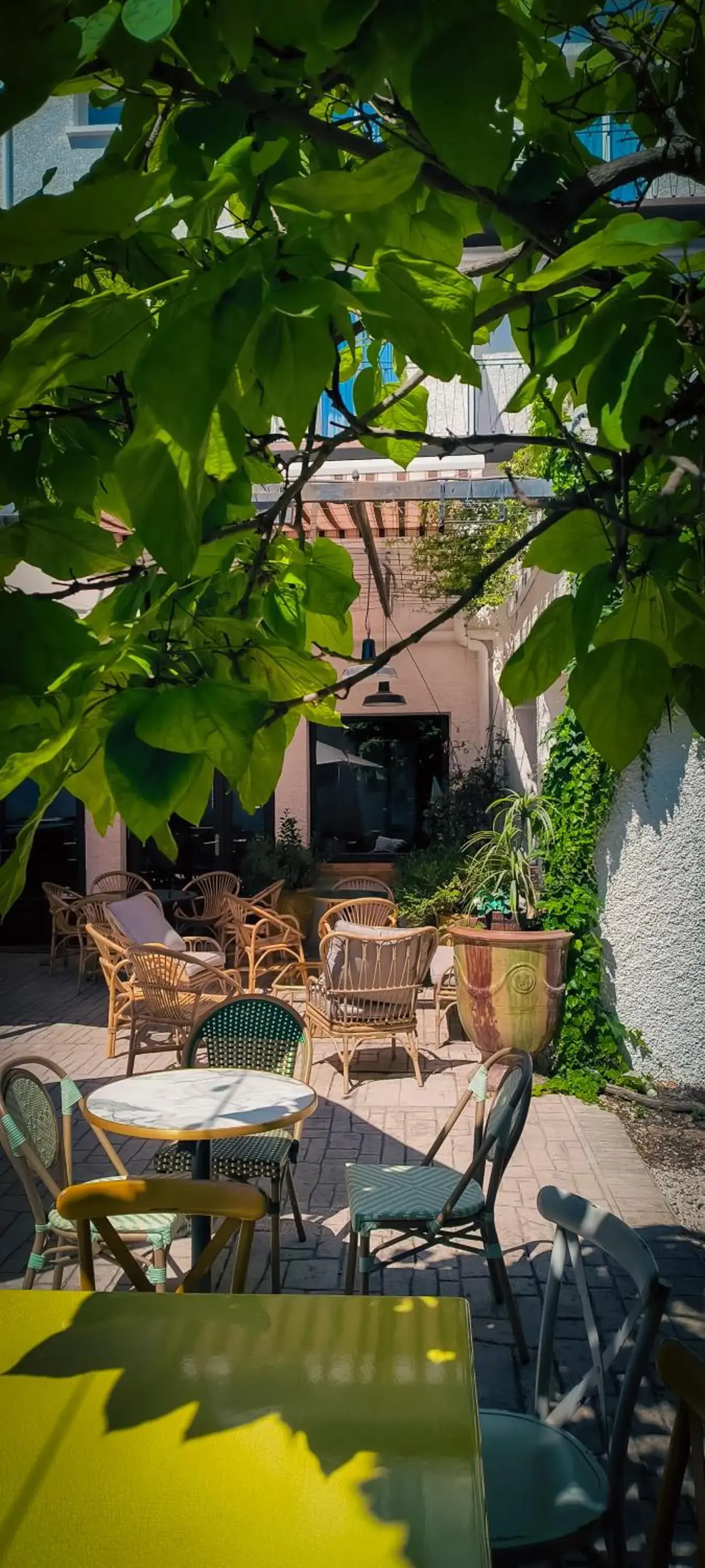 Logis VIGNES BLANCHES*** Hôtel Cosy et restaurant de terroir Logis VIGNES BLANCHES*** Hôtel Cosy et restaurant de terroir