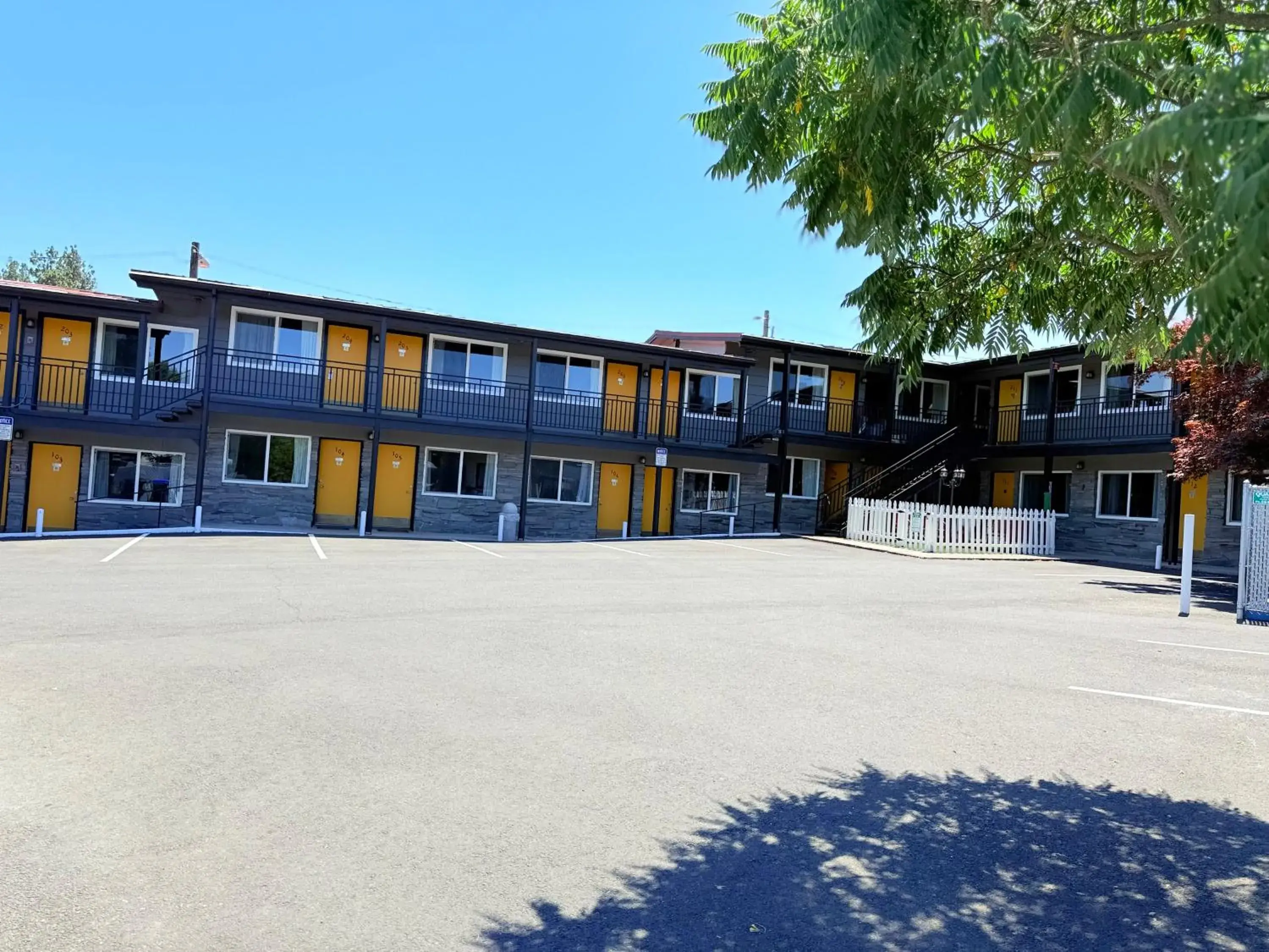 Property building in Timbers INN and Suites Property building in Timbers INN and Suites