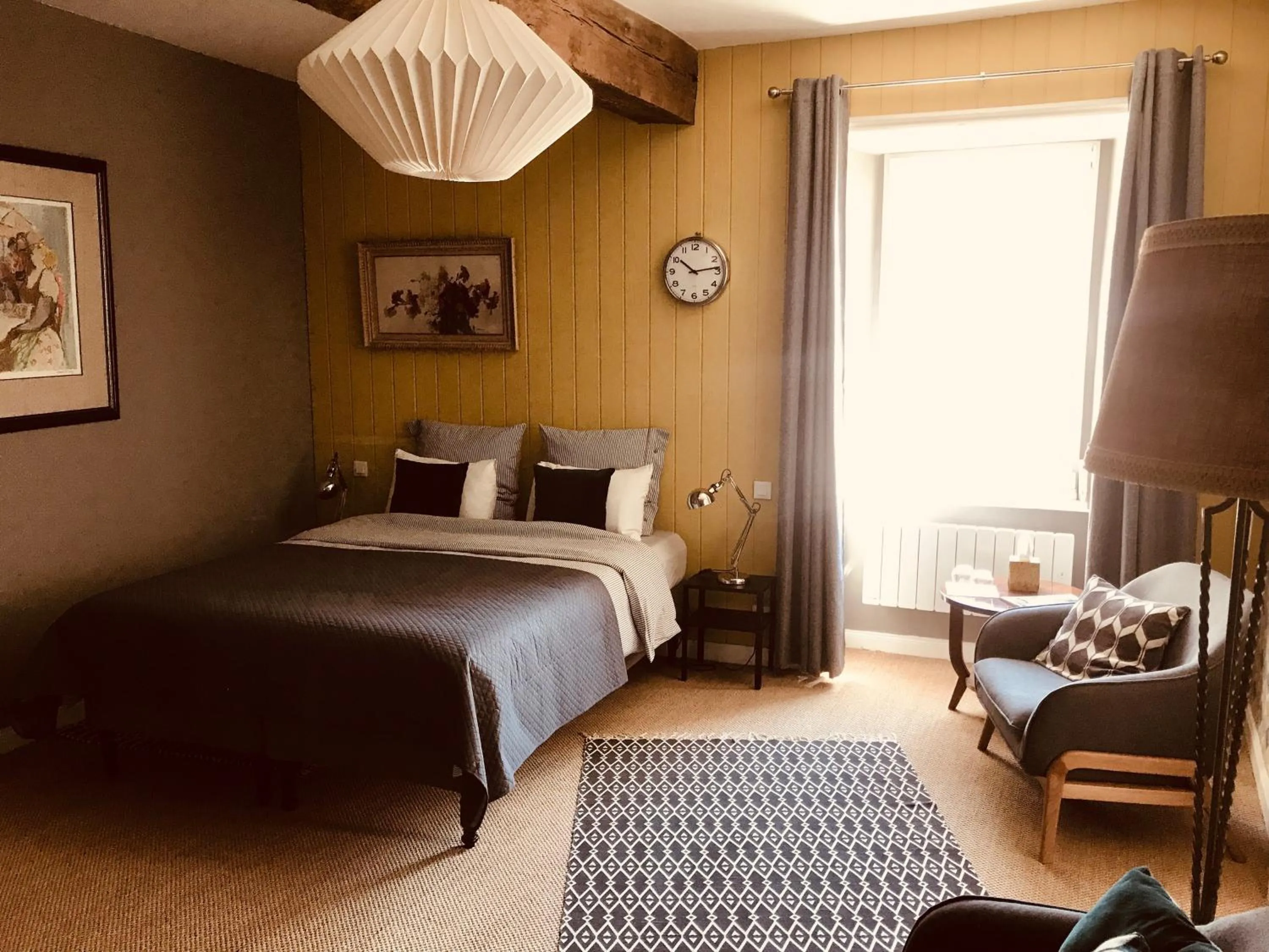 Photo of the whole room in B&B du Cloître