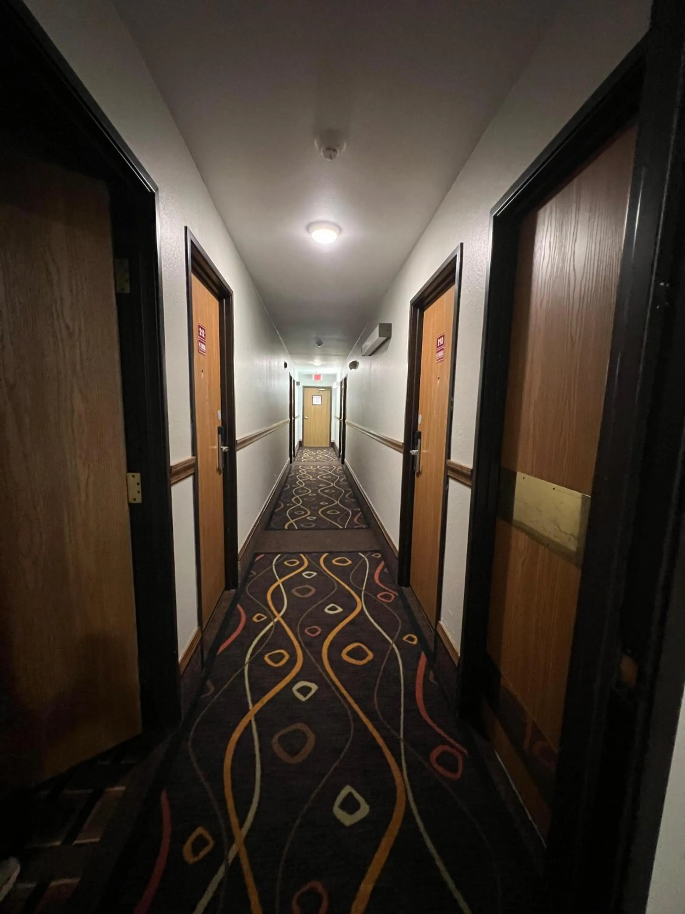 Area and facilities in Deluxe Inn Capital O Nebraska City I 29