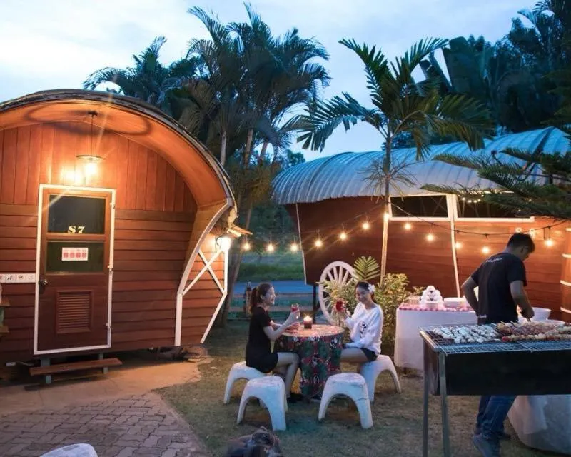 Thongsomboon Club Hotel