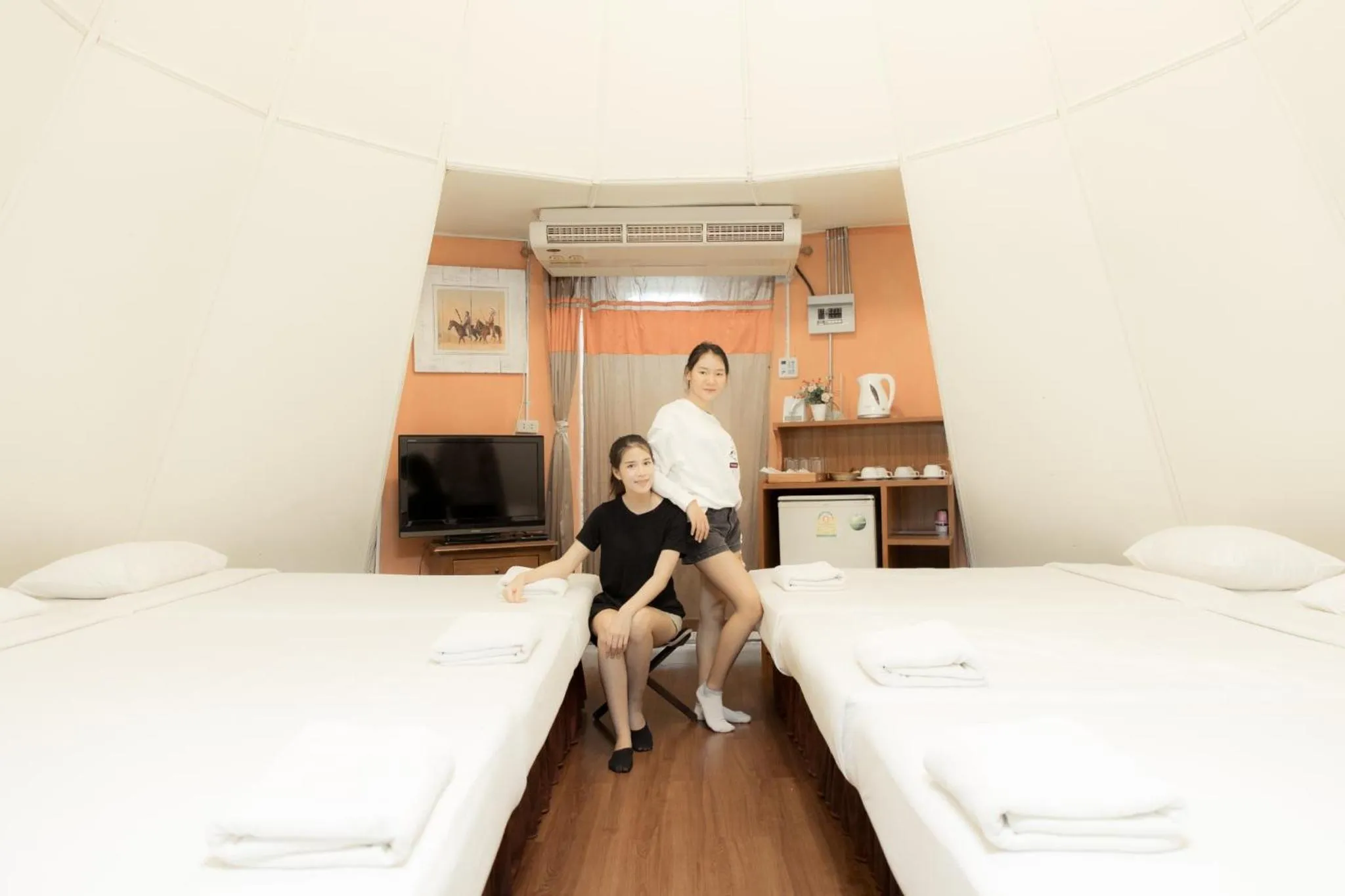 Thongsomboon Club Hotel