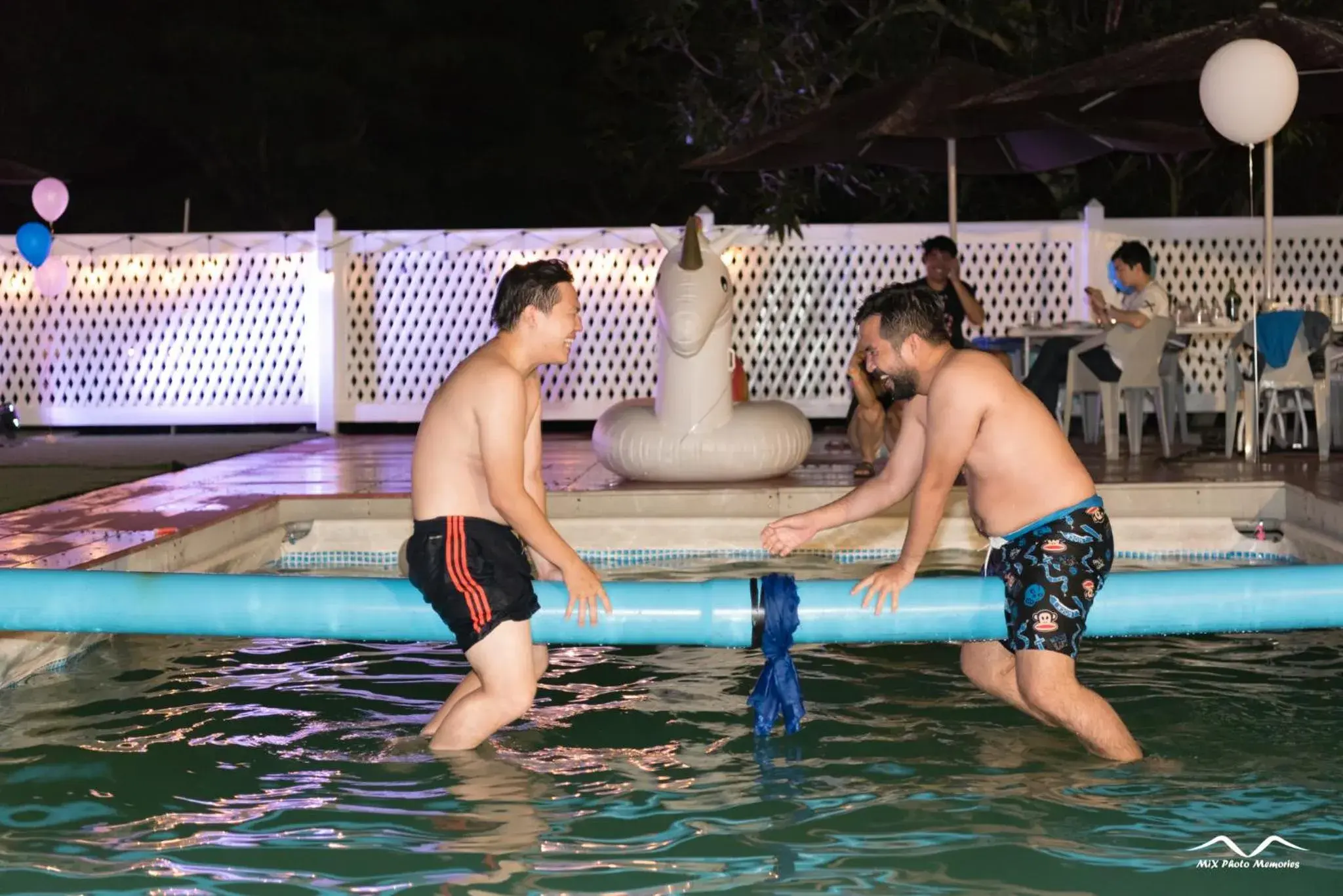 Swimming pool in Thongsomboon Club Hotel Swimming pool in Thongsomboon Club Hotel