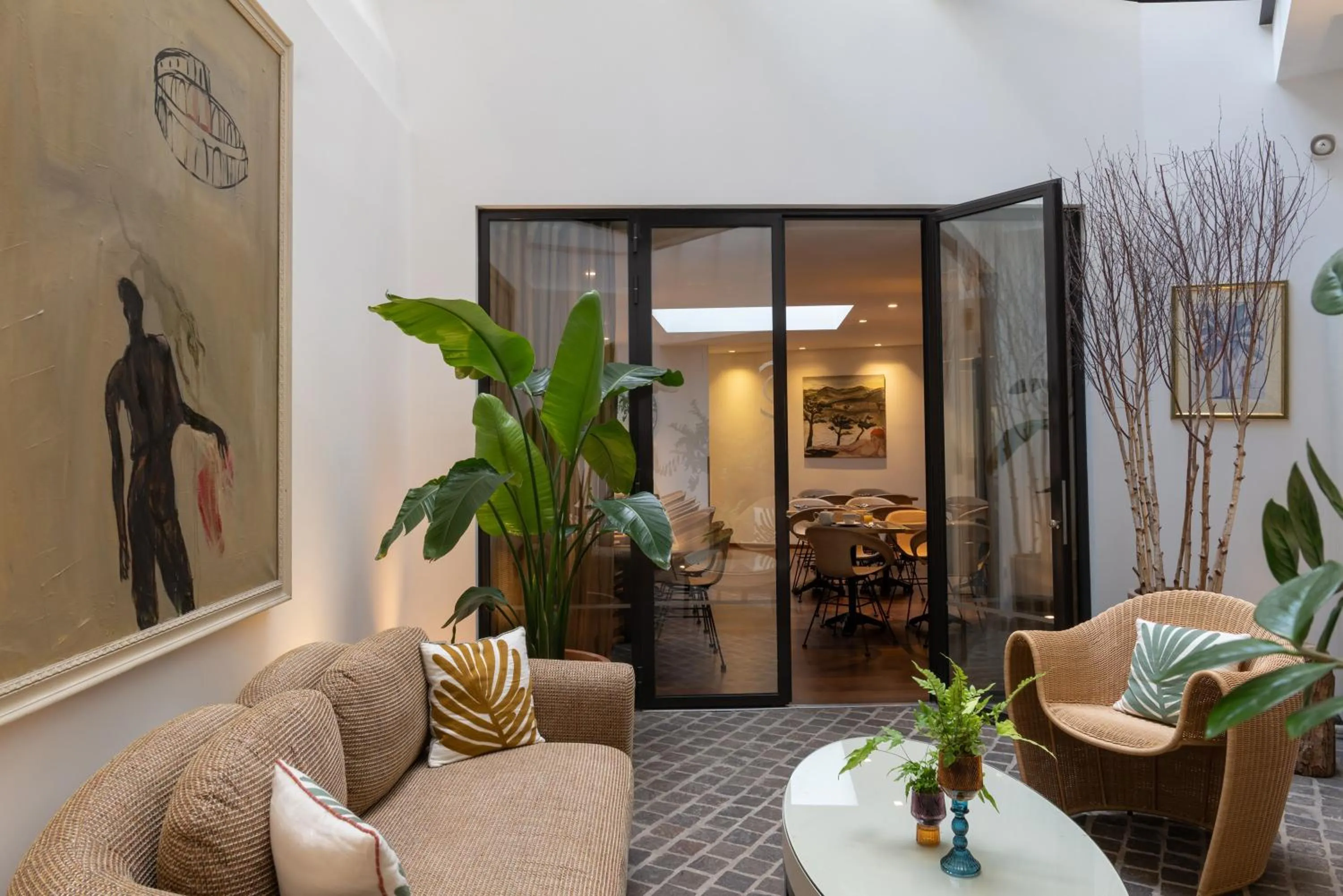 Garden in Hôtel Le Colisée