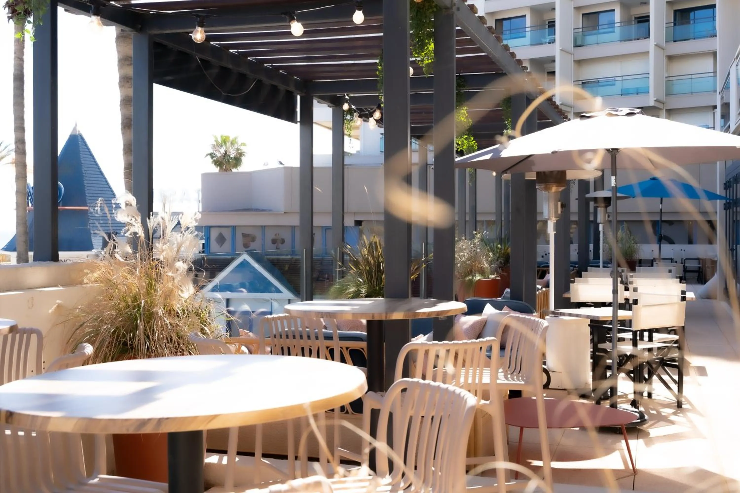 Patio in Hôtel Mar I Cel & Spa
