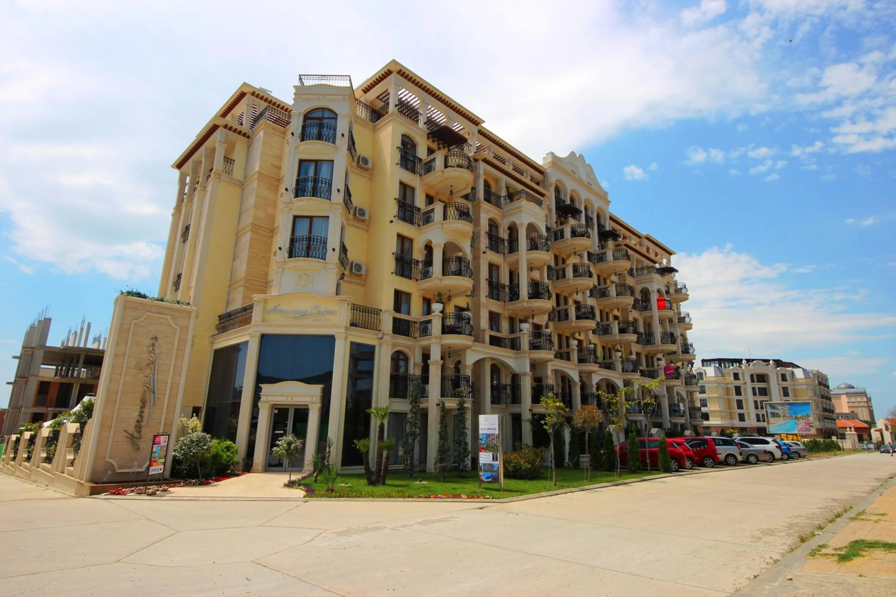 Property building in Menada Harmony Suites X