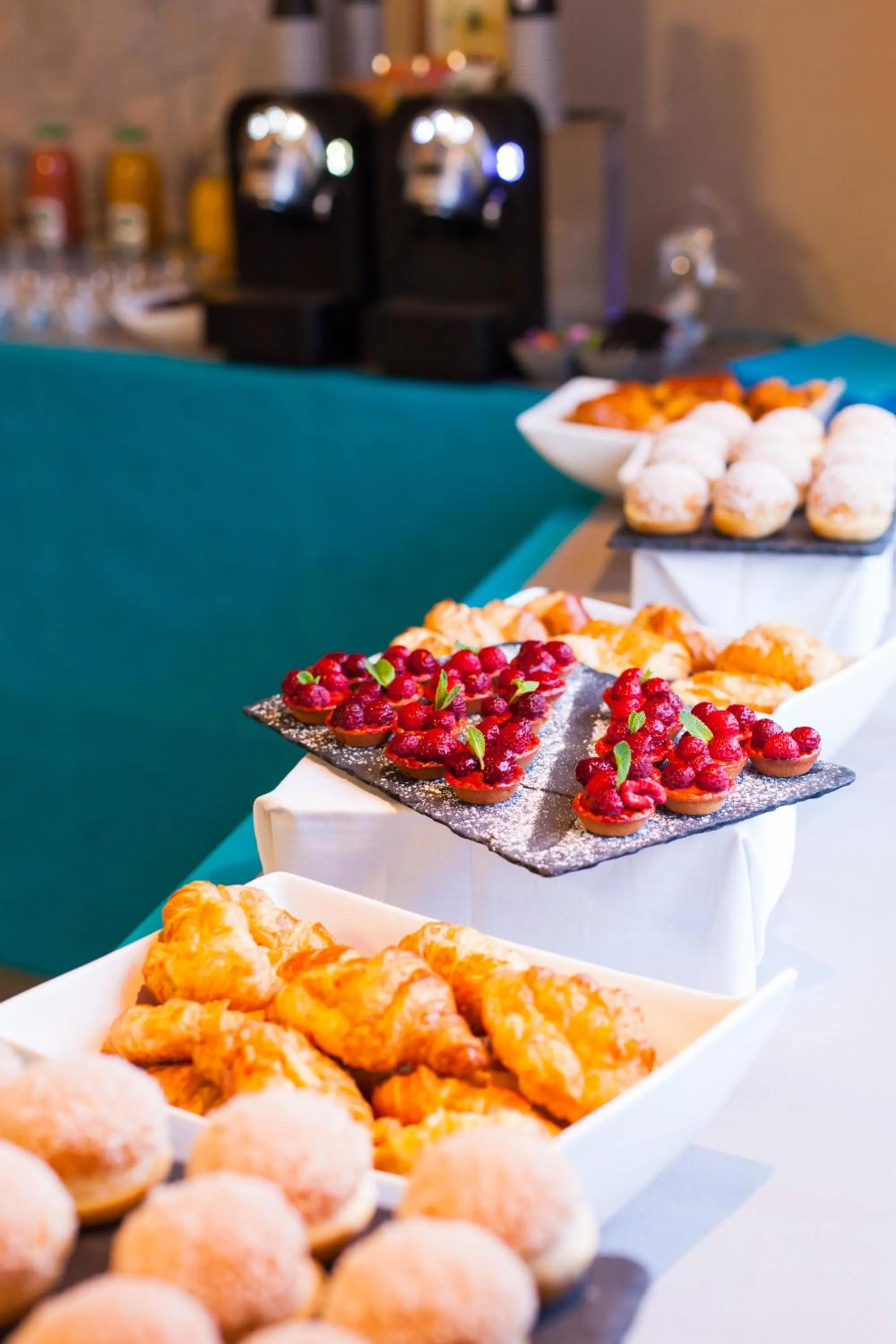 Business facilities in Golden Tulip Villepinte Roissy - Parc des Expositions