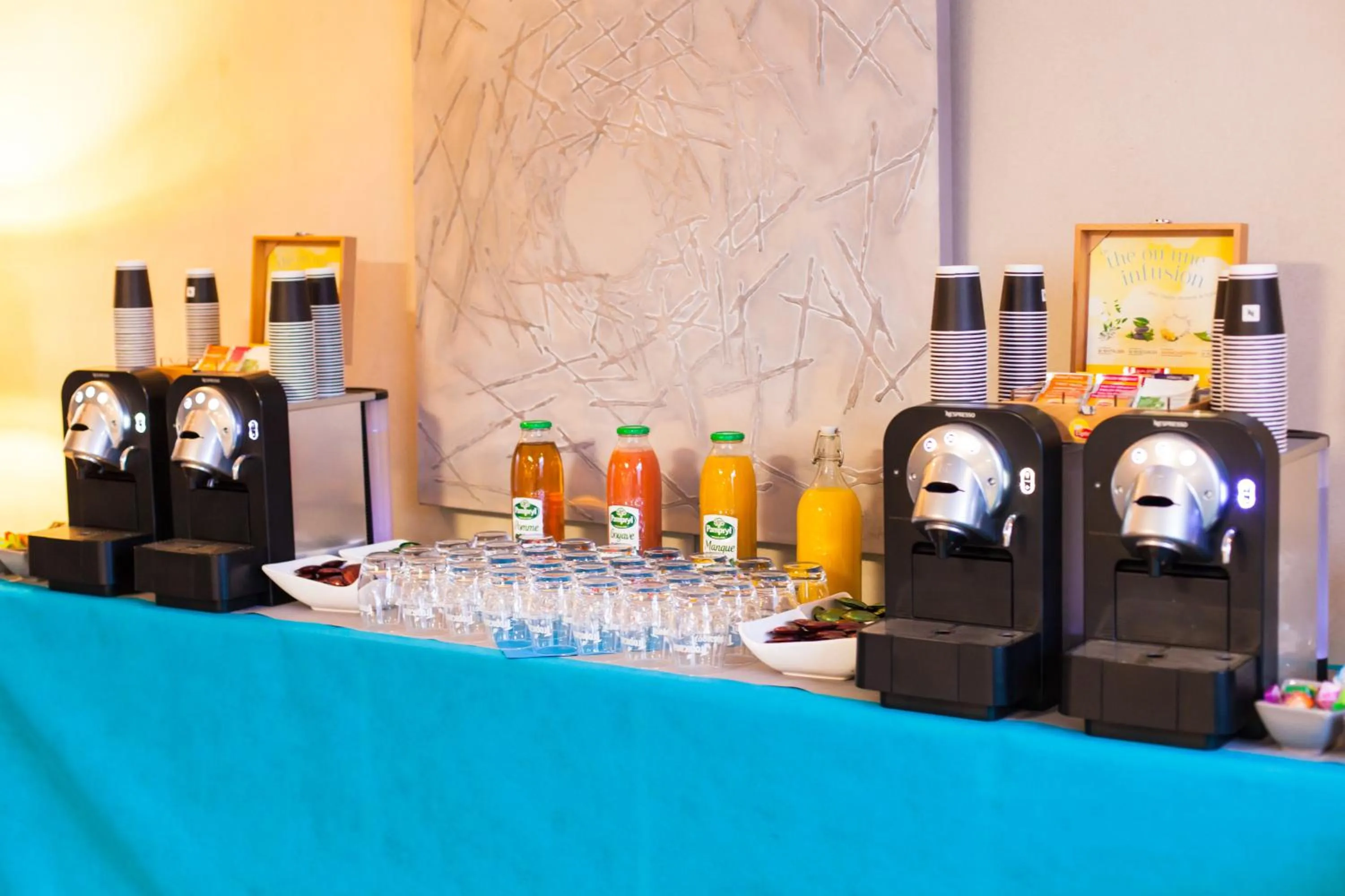 Food in Golden Tulip Villepinte Roissy - Parc des Expositions