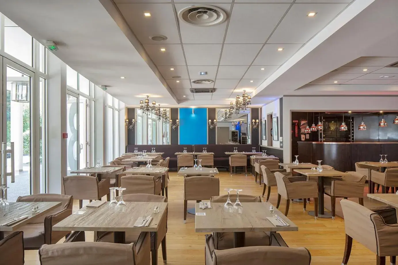 Restaurant/Places to Eat in HOTEL DU PARC Roissy Villepinte - Parc des Expositions