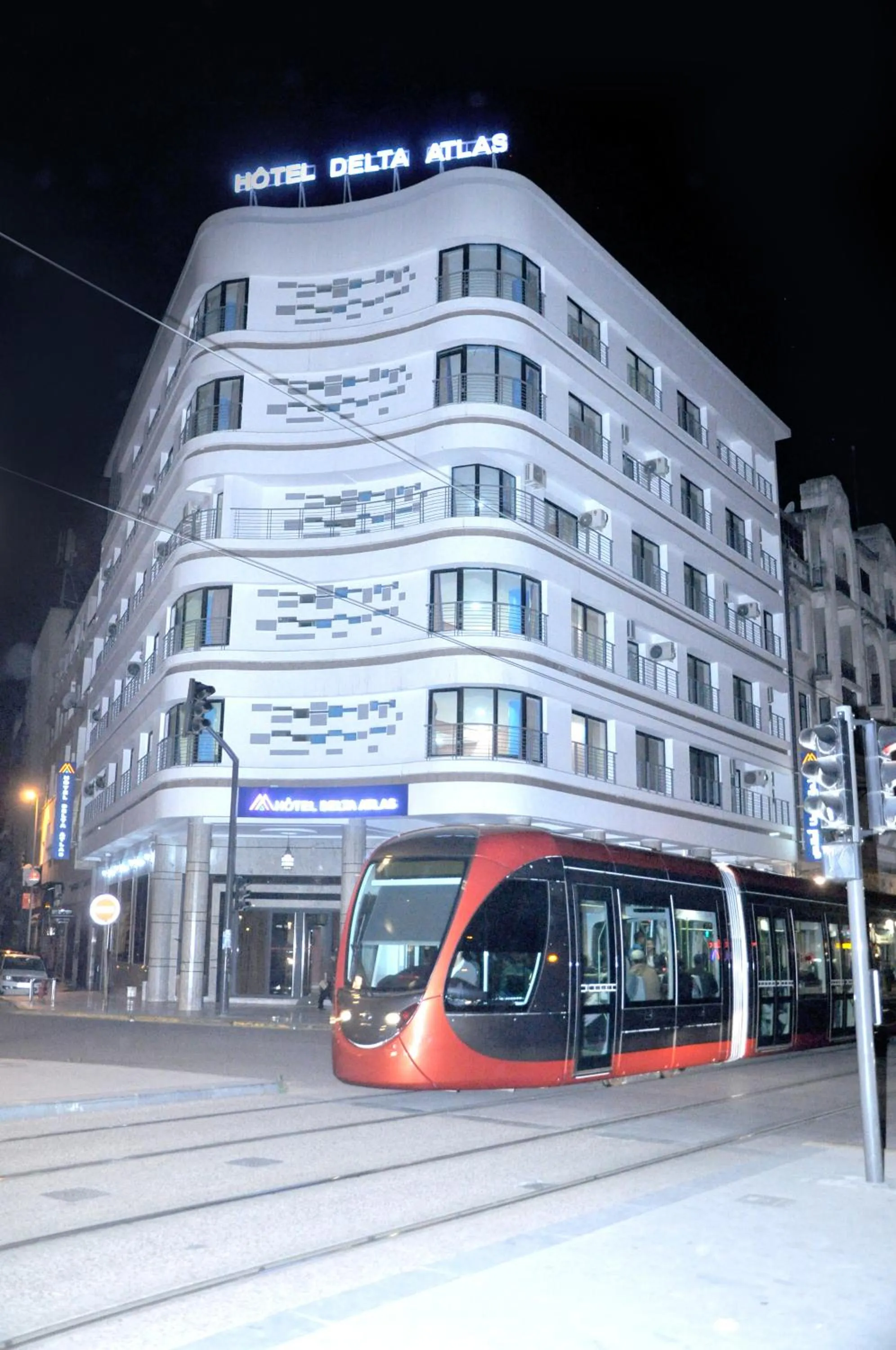 HOTEL DELTA ATLAS