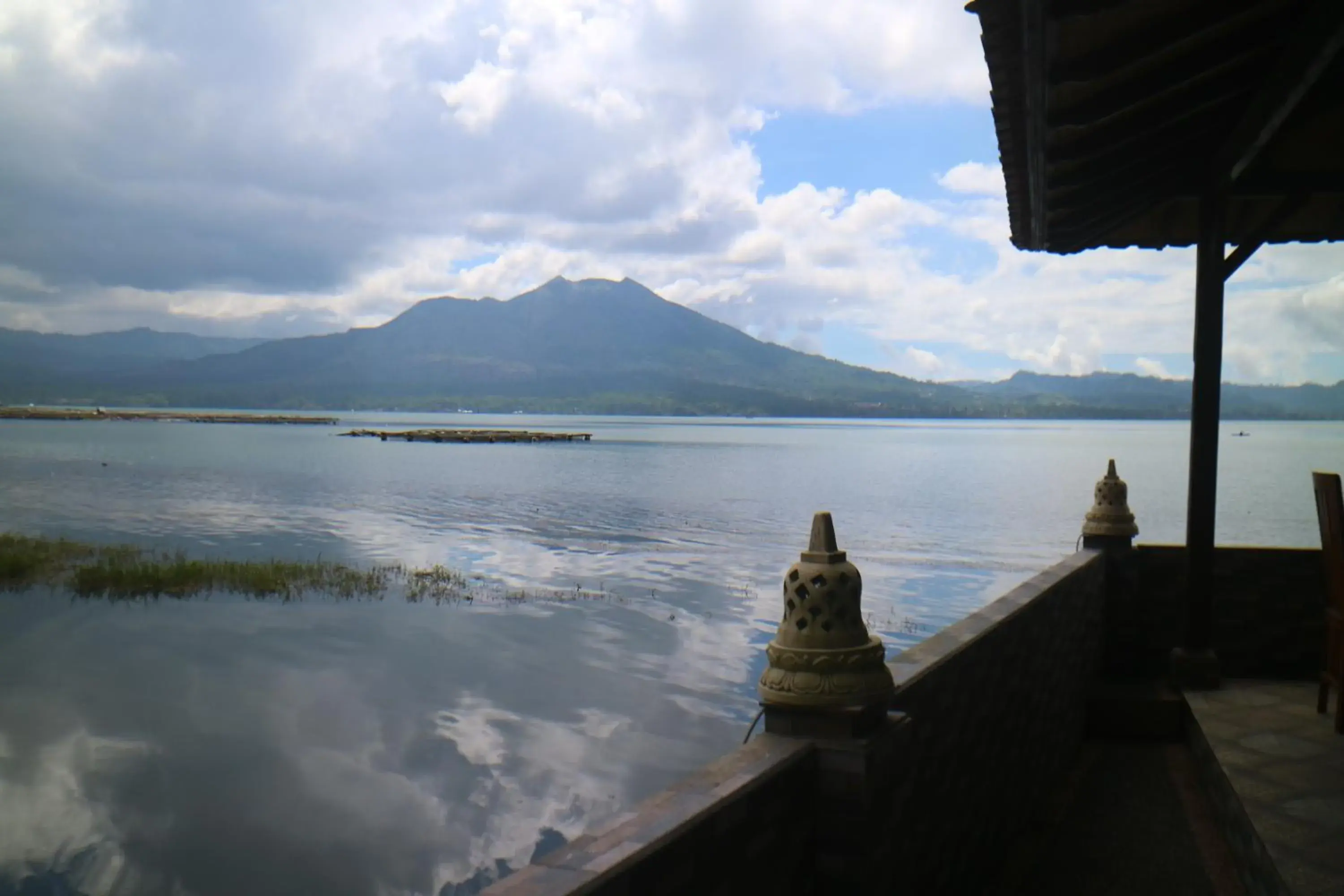 Restaurant/places to eat in Batur Green Lakeview in Kintamani Bali Restaurant/places to eat in Batur Green Lakeview in Kintamani Bali