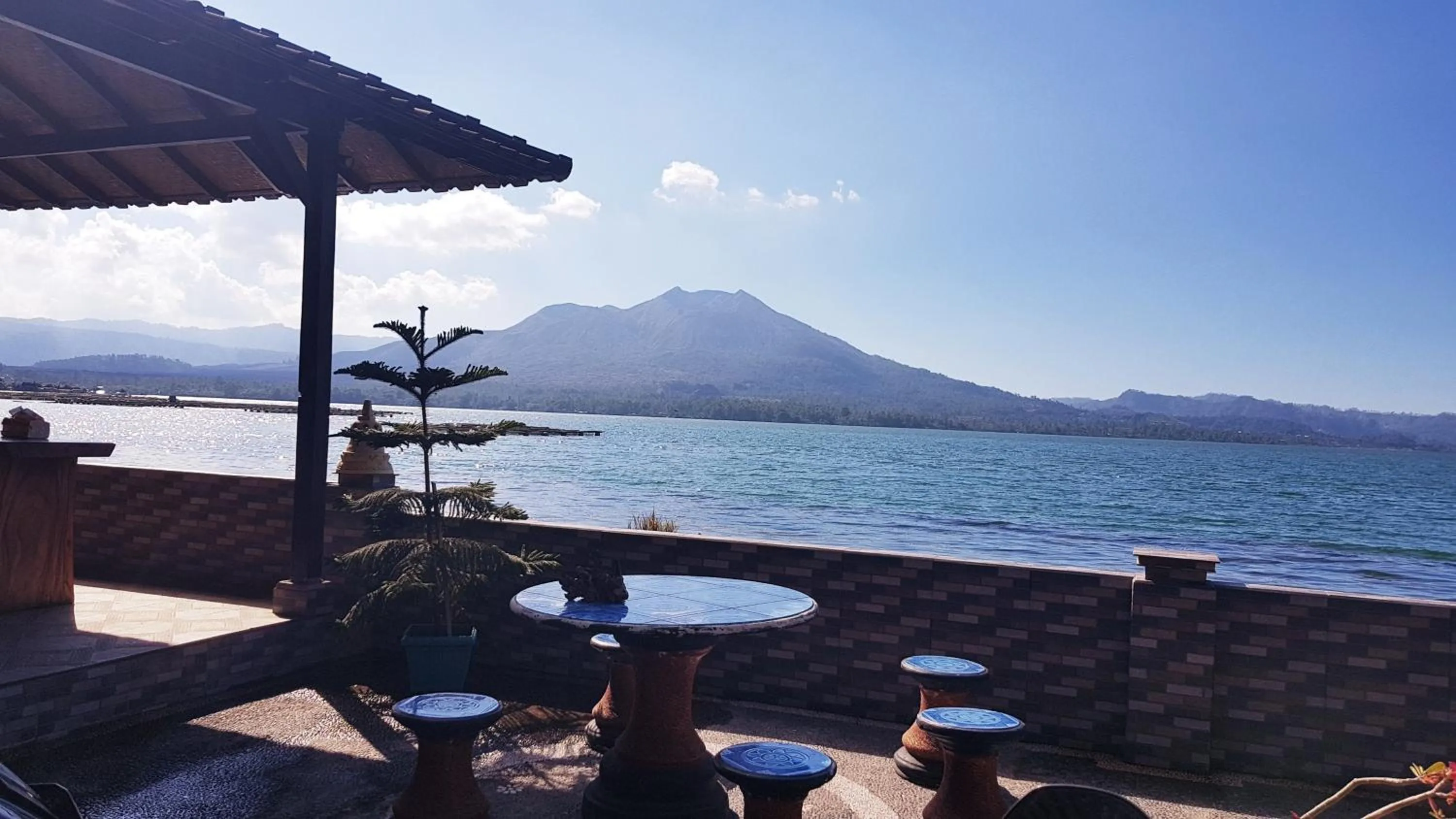 Mountain view in Batur Green Lake