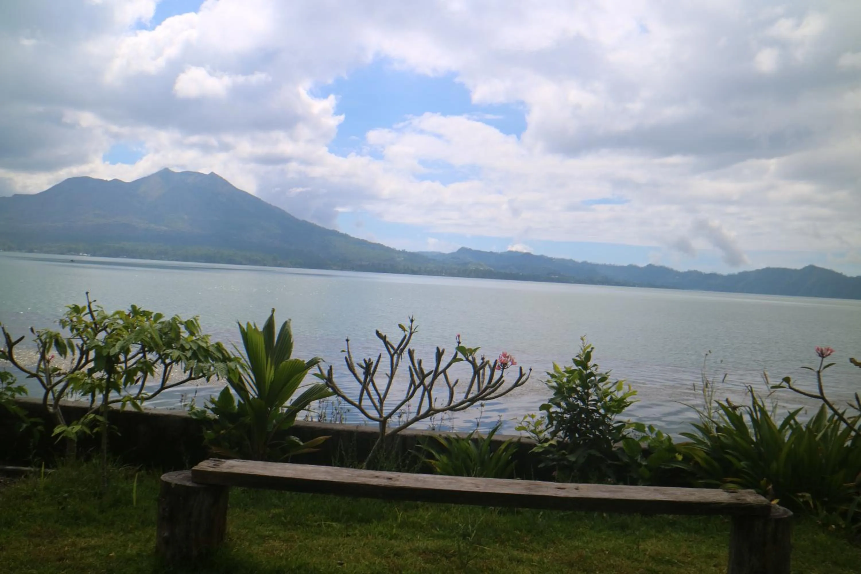 Garden view in Batur Green Lake