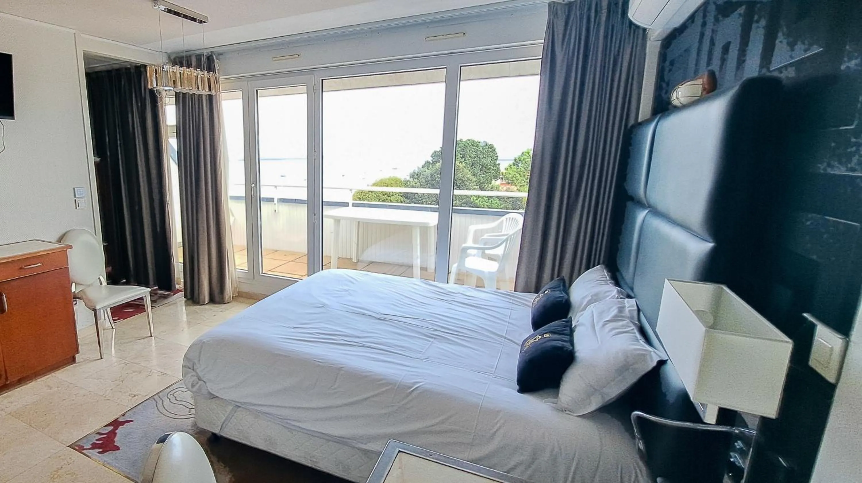 Appart'hôtel Le Trianon