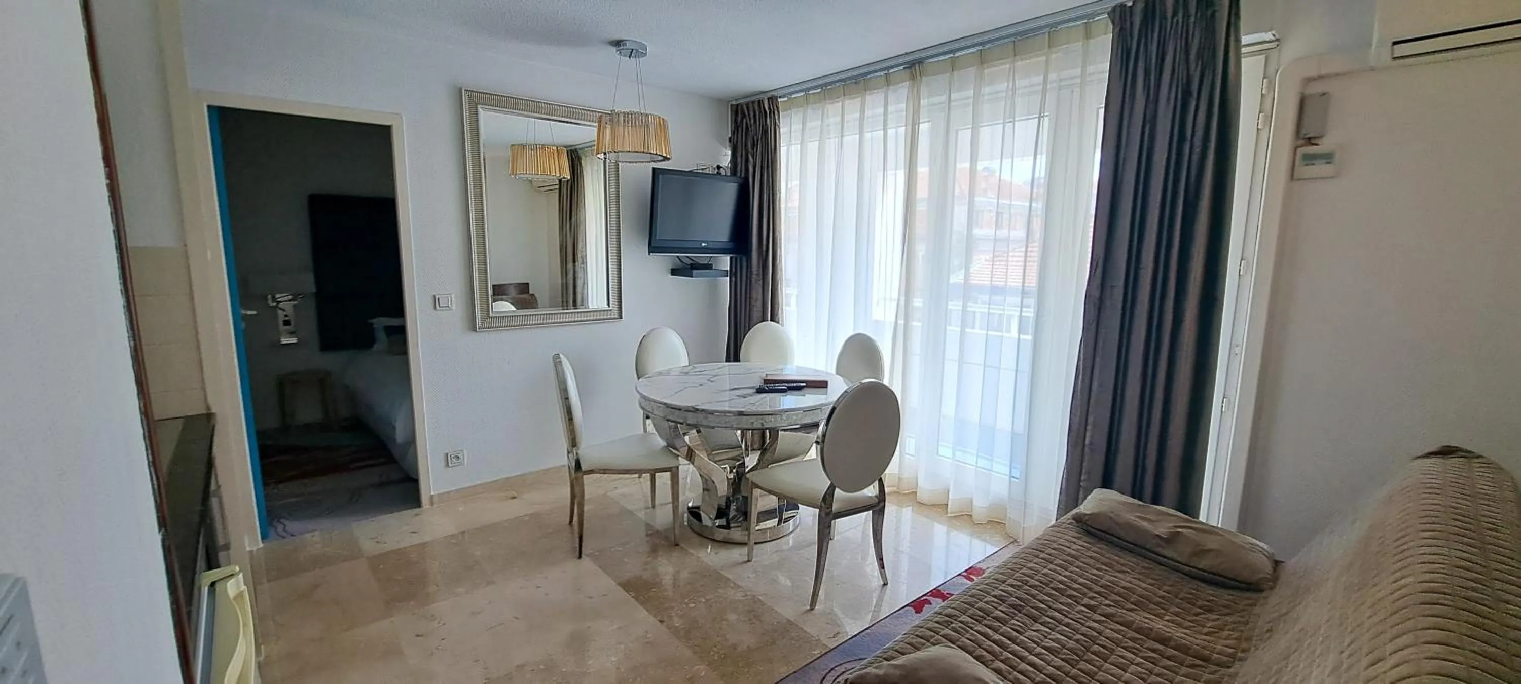 Appart'hôtel Le Trianon