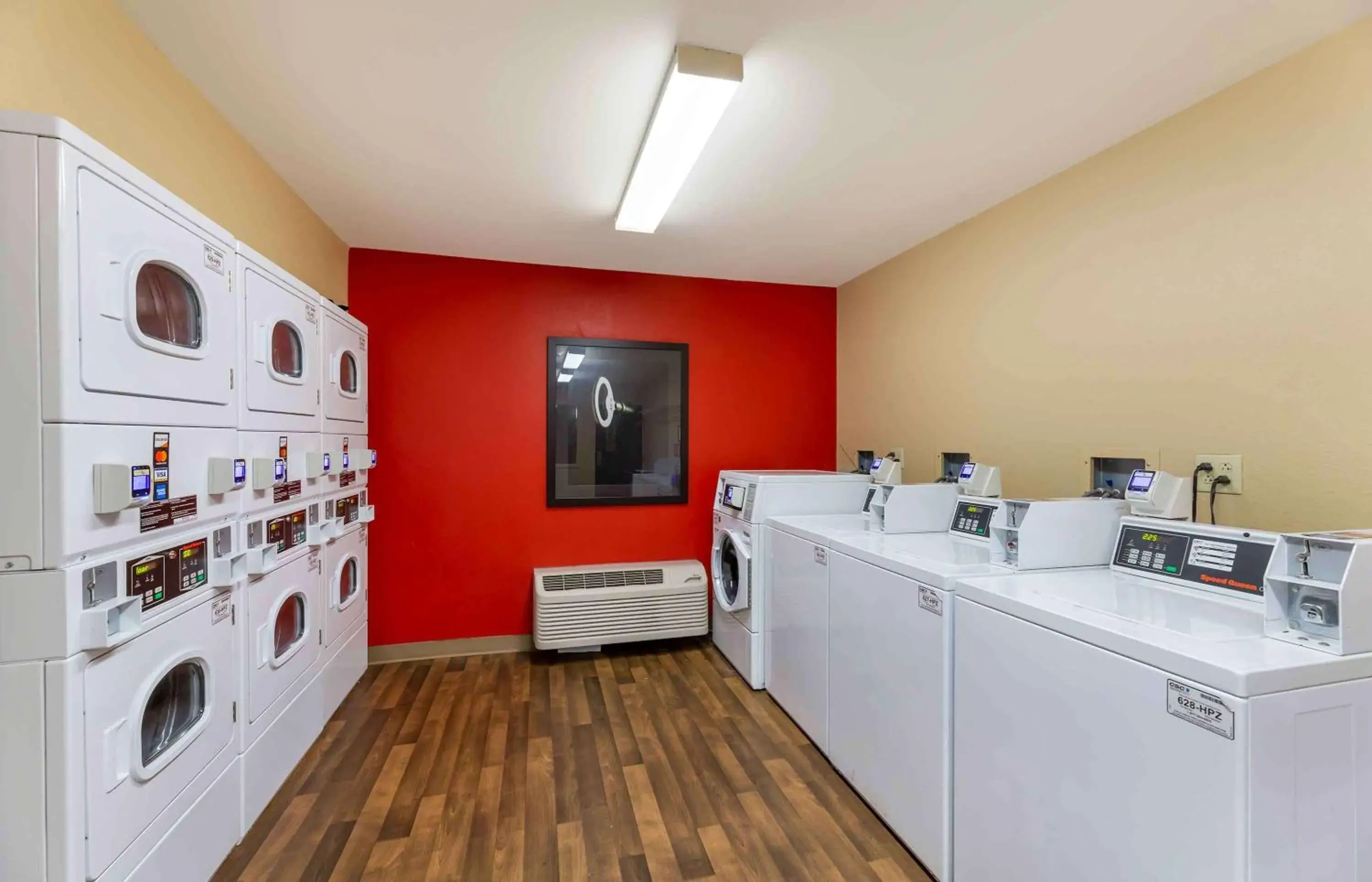 Property building, Kitchen/Kitchenette in Extended Stay America Suites - Cleveland - Beachwood - Orange Place - South
