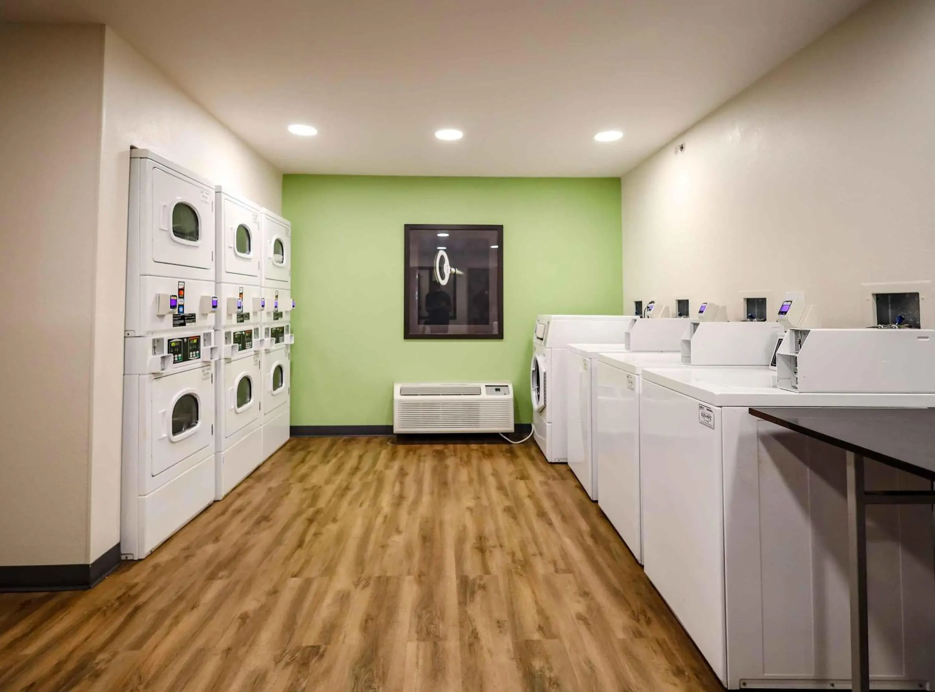 Property building in Extended Stay America Suites - Cleveland - Beachwood - Orange Place - South Property building in Extended Stay America Suites - Cleveland - Beachwood - Orange Place - South