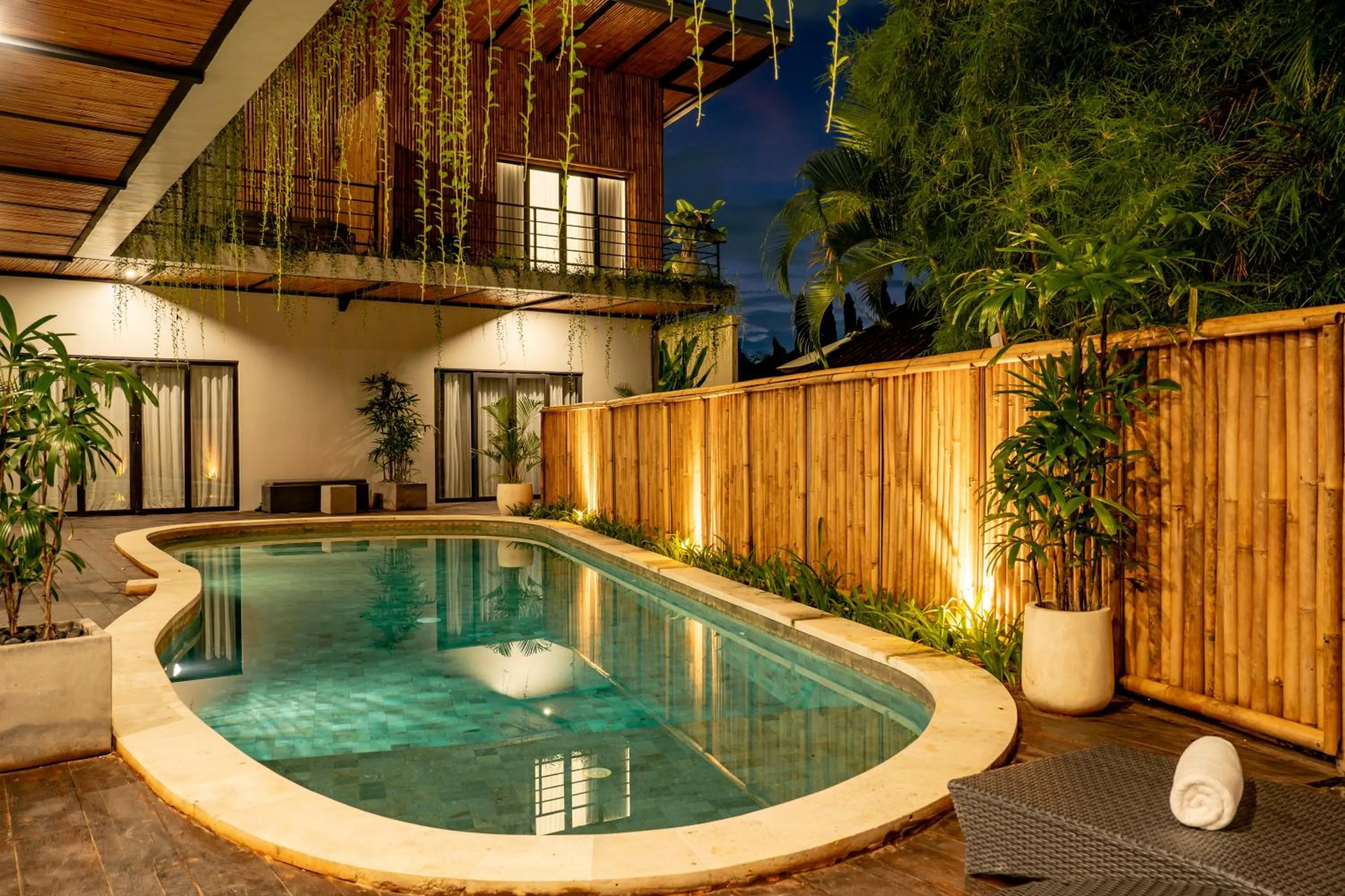 Night in Canggu Dream Studios & Villas