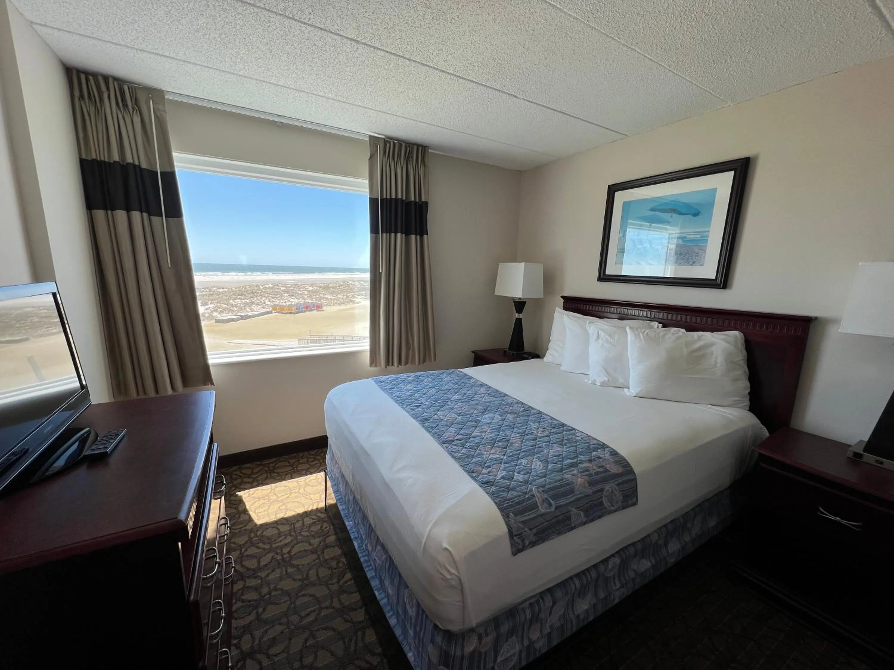 Bed in El Coronado Resort