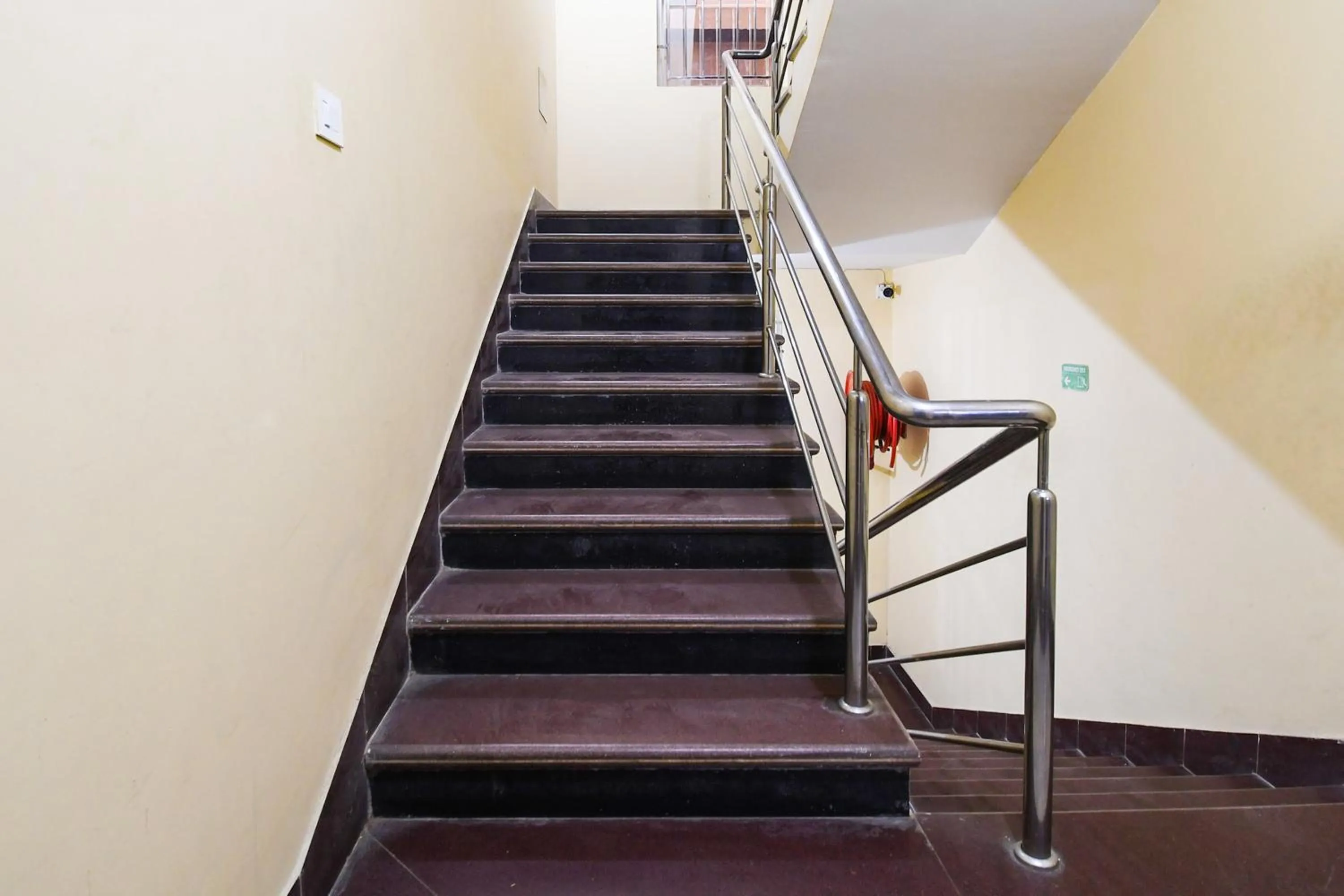 Lobby or reception in Super Hotel O Indira Park Road Bhubaneswar