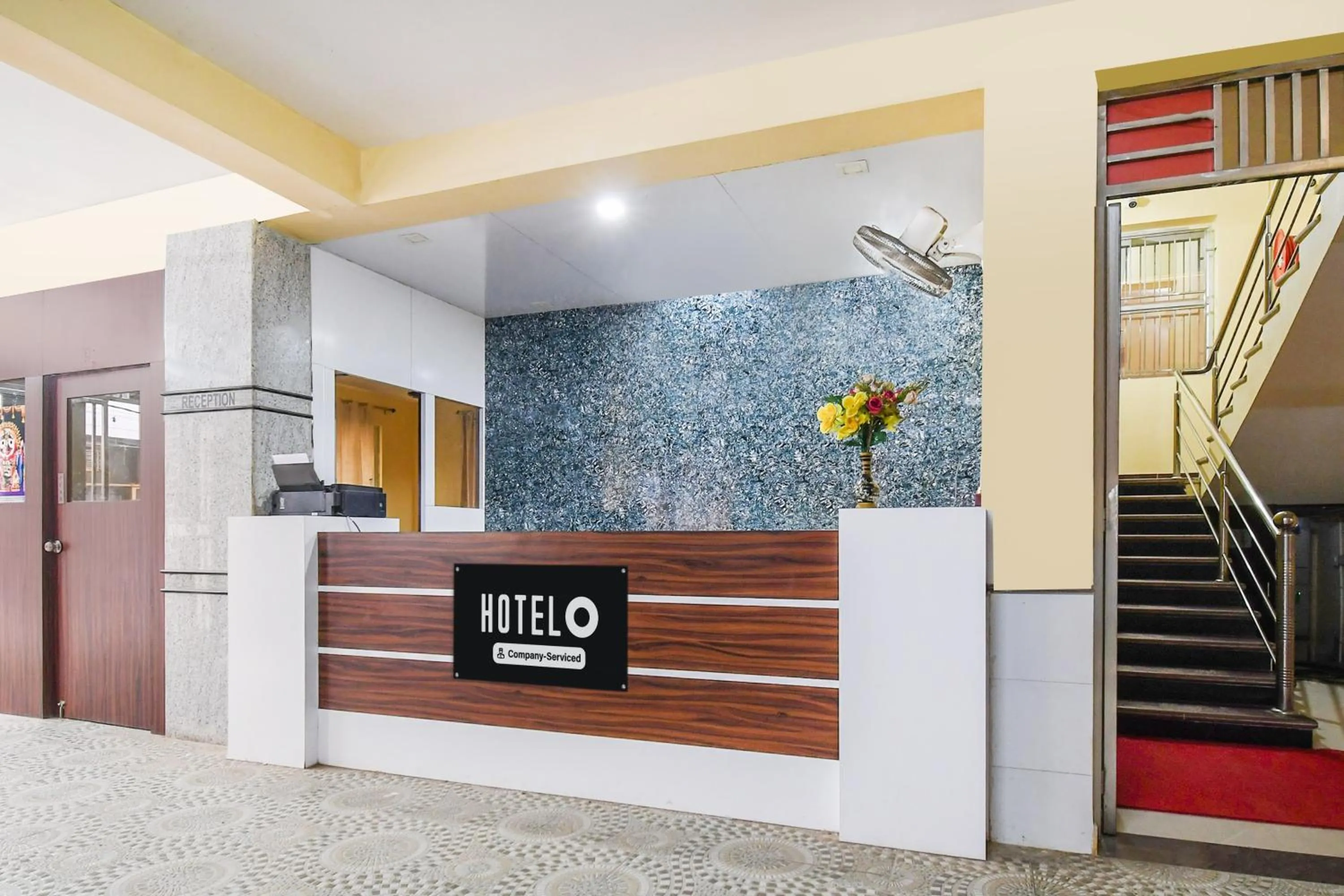 Lobby or reception in Super Hotel O Indira Park Road Bhubaneswar