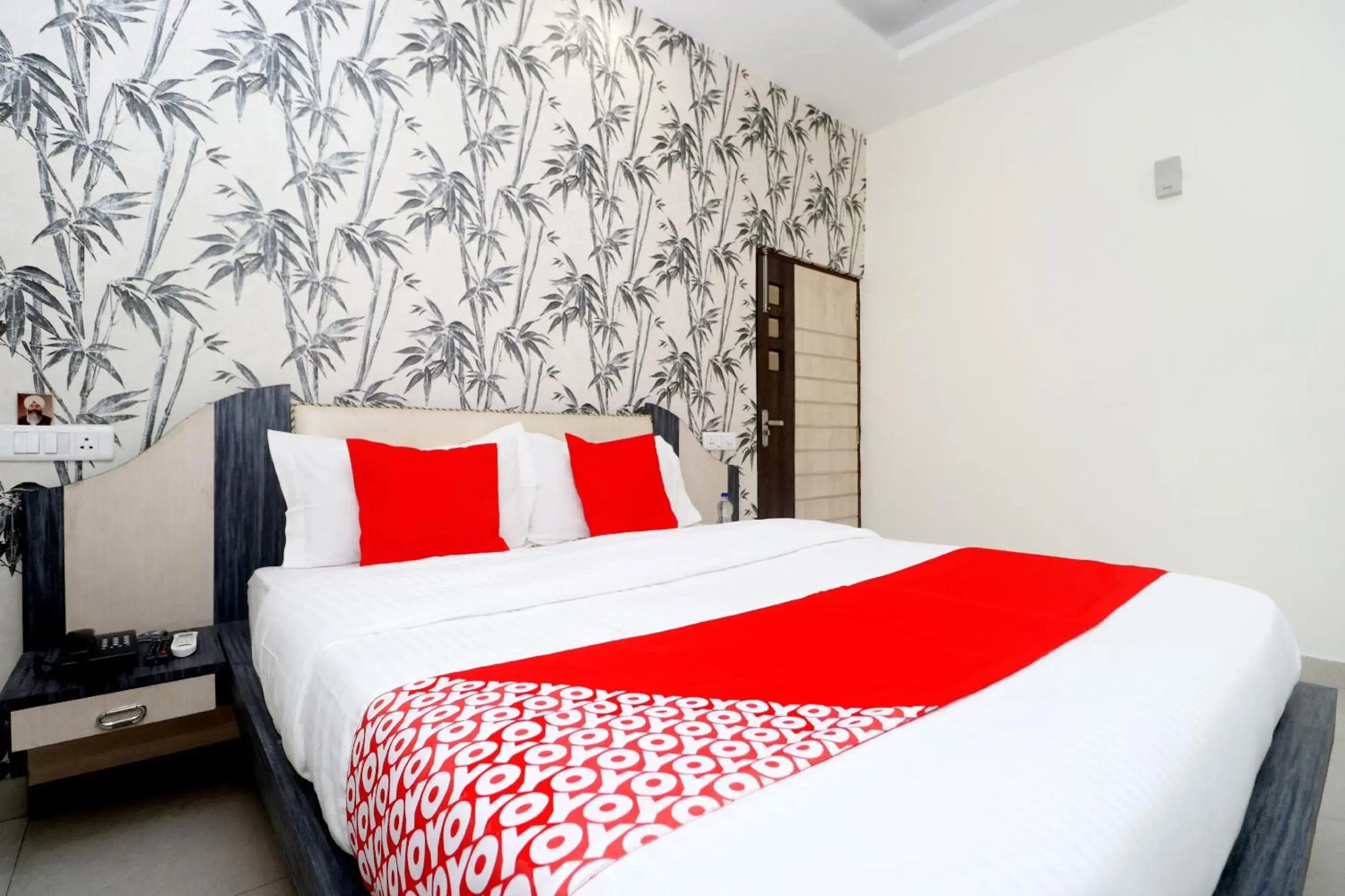 Bedroom, Bed in Hotel O Sangam Resort Bedroom, Bed in Hotel O Sangam Resort