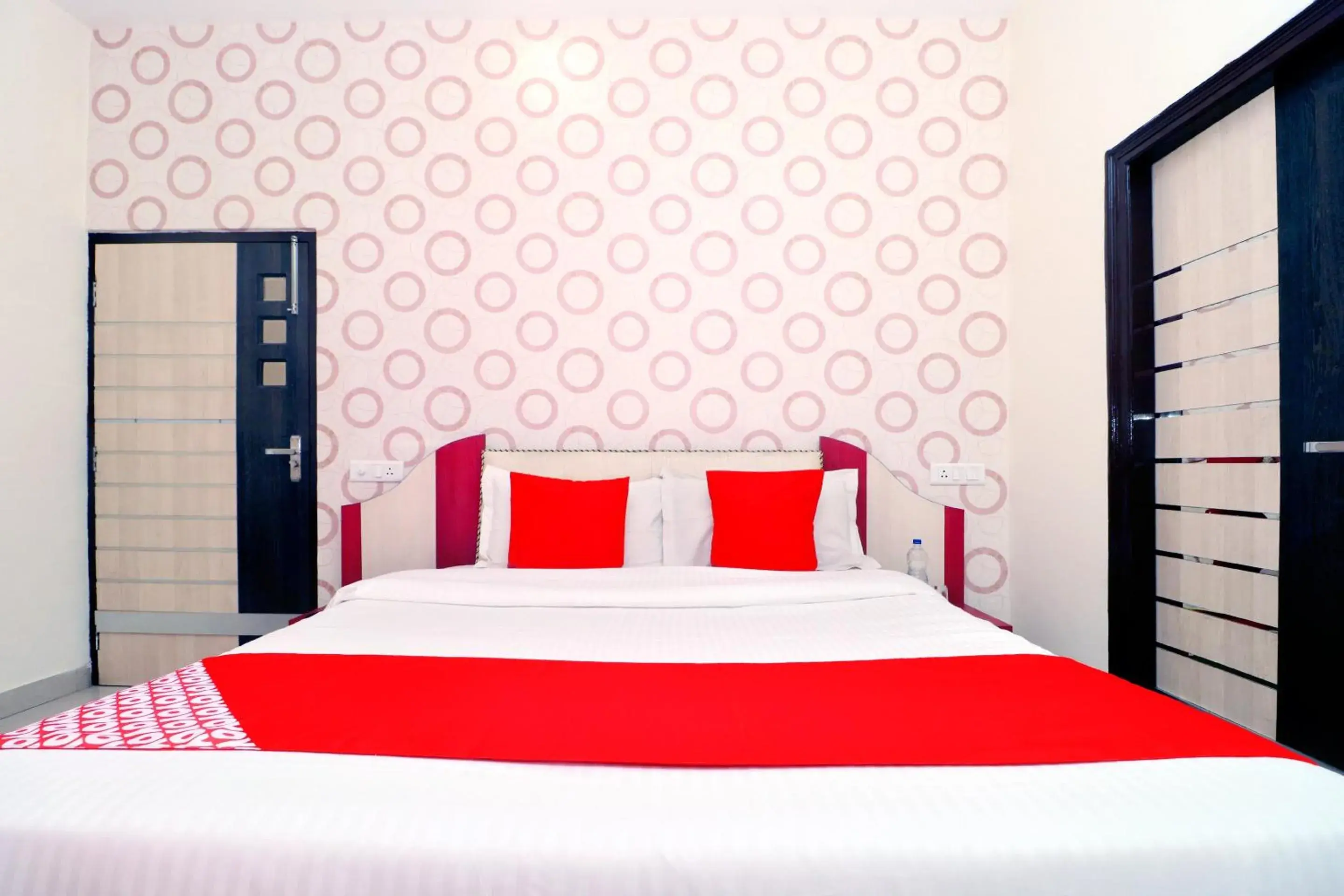 Bedroom, Bed in Hotel O Sangam Resort Bedroom, Bed in Hotel O Sangam Resort