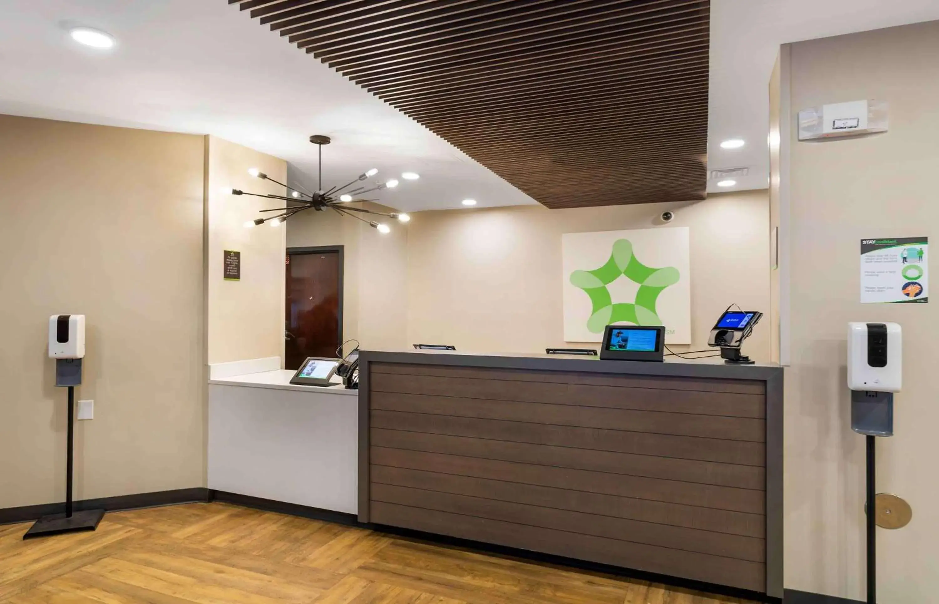 Lobby or reception in Extended Stay America Premier Suites - Nashville - Vanderbilt Lobby or reception in Extended Stay America Premier Suites - Nashville - Vanderbilt