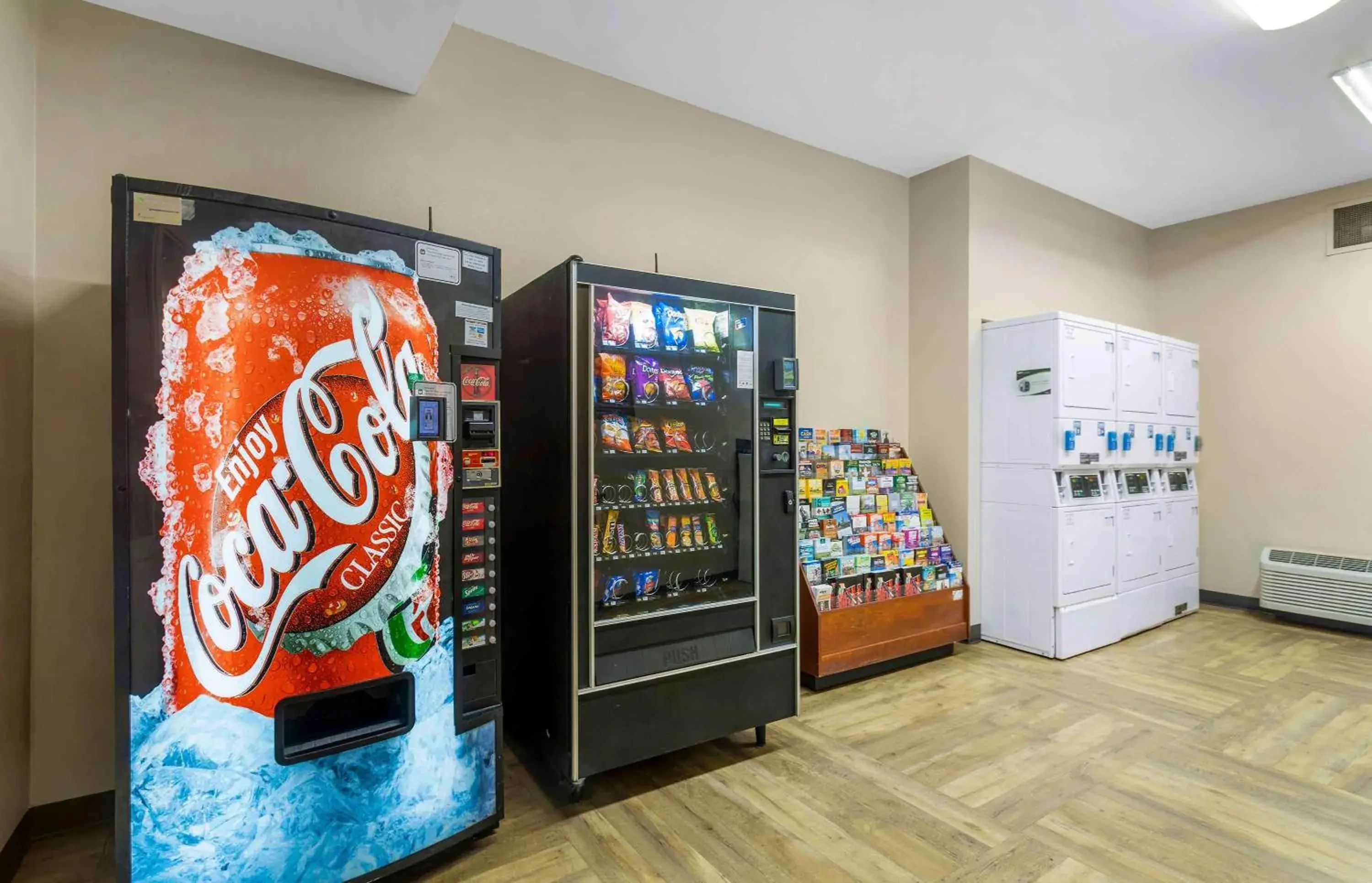 Property building in Extended Stay America Premier Suites - Nashville - Vanderbilt Property building in Extended Stay America Premier Suites - Nashville - Vanderbilt