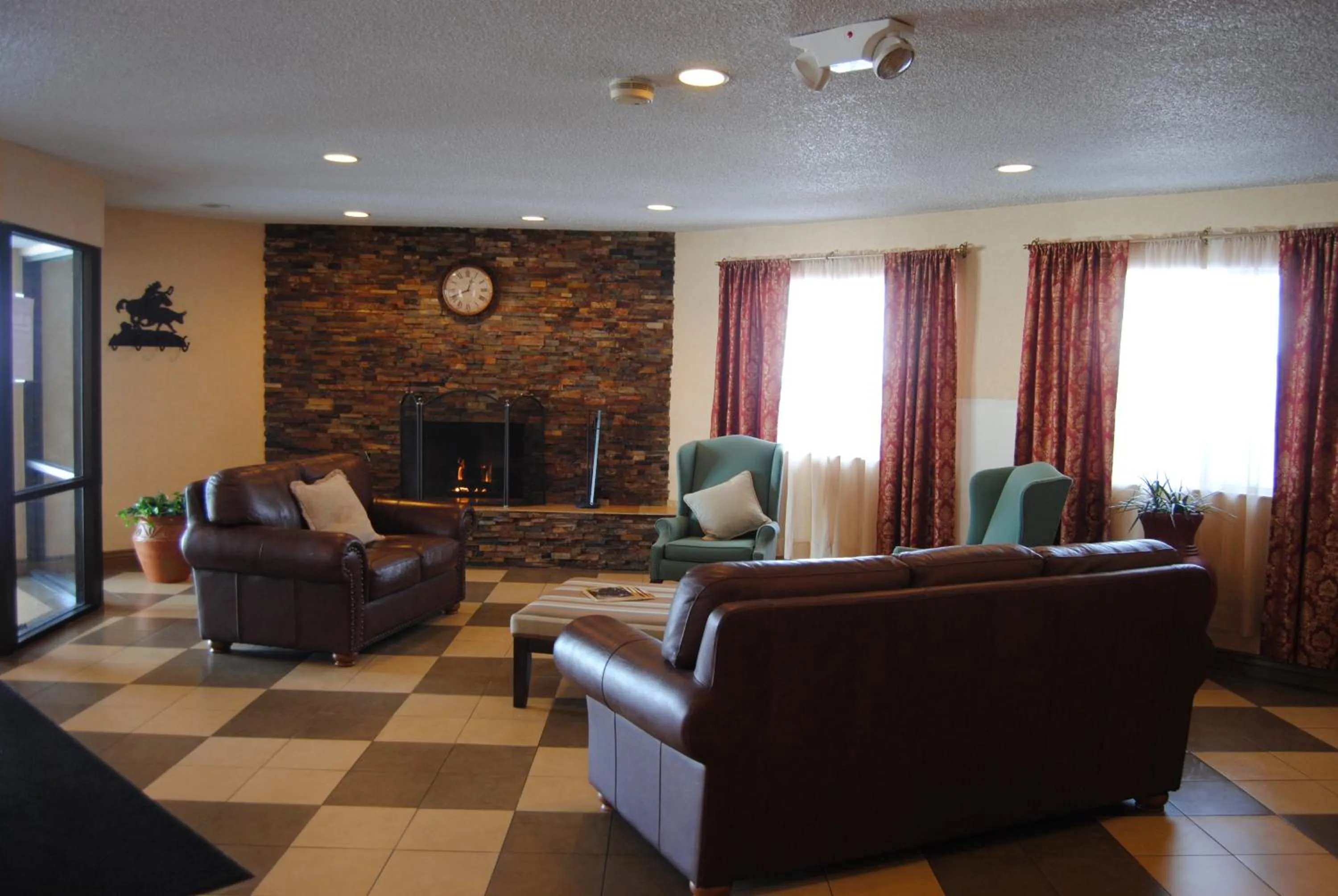 Property building, Seating Area in Knights Inn Evanston